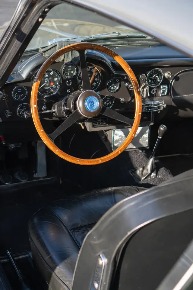 Aston Martin DB5 Superleggera, foto 6