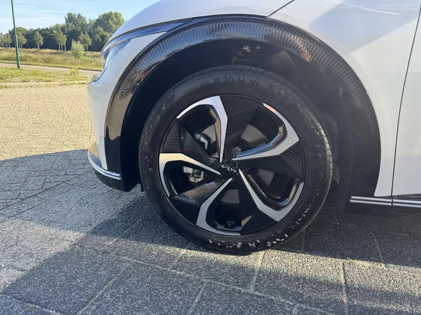 Kia EV6 Edition Advanced 77.4 kWh , Parelmoerwit, Elektris Blanc - 2