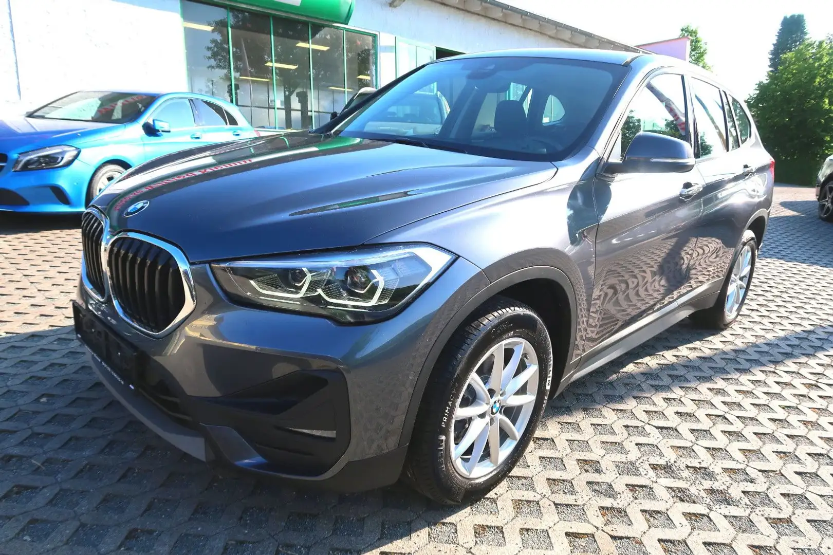 BMW X1 sDr18dAAdvPlus"Navi"DAB"Sports"LED"Sitzh"1HdSh Gris - 2