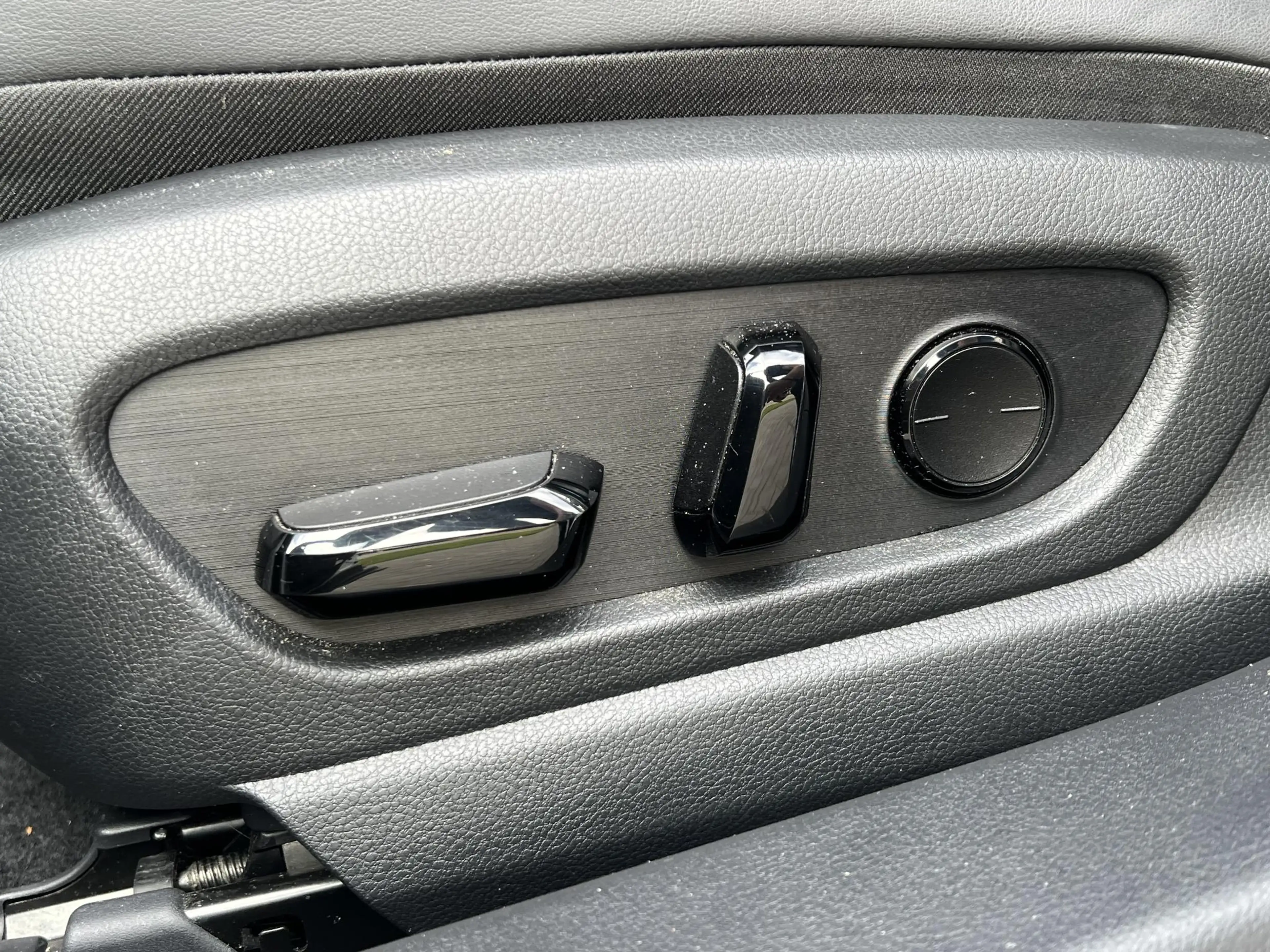 Lexus UX 250h Executive Line | President Pack, Schuifdak, Mark L — photo 25