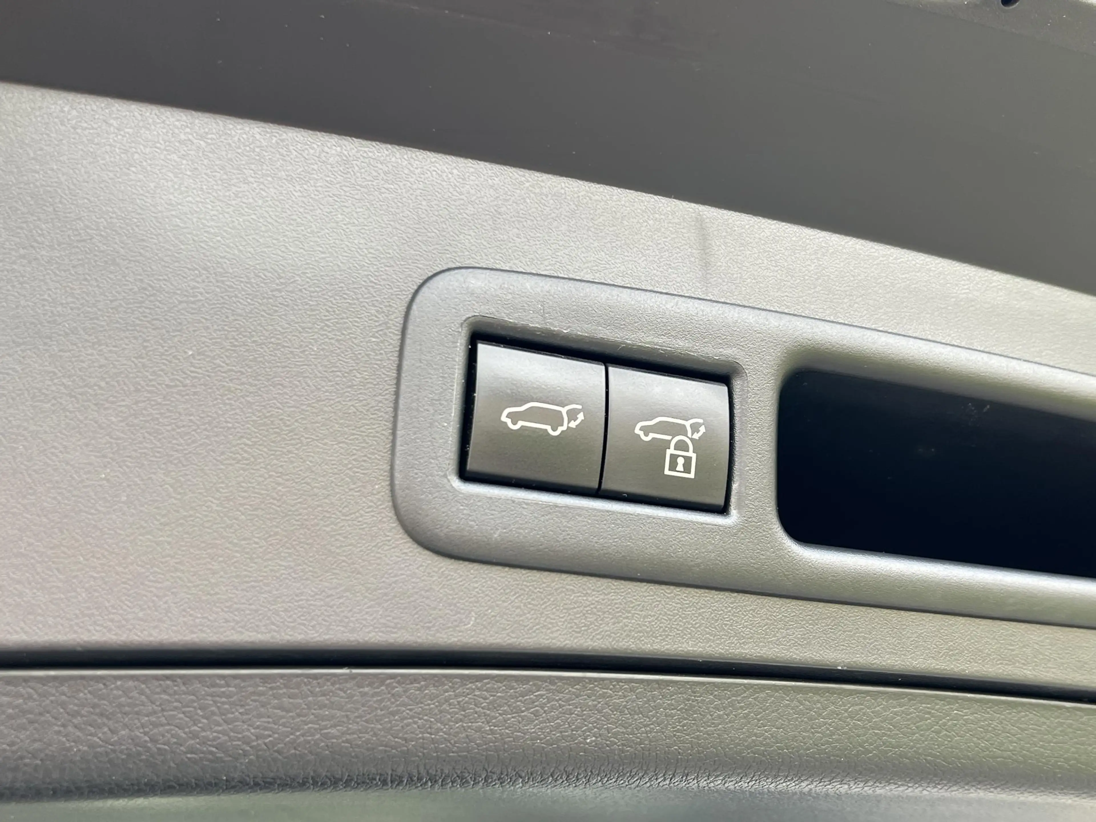 Lexus UX 250h Executive Line | President Pack, Schuifdak, Mark L — photo 20