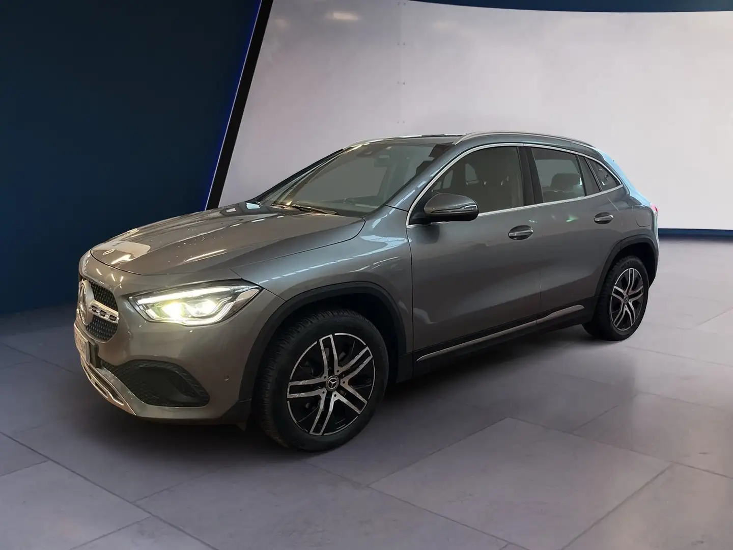 Mercedes-Benz GLA 200 GLA-H247 2020 200 d Premium 4matic auto - 2