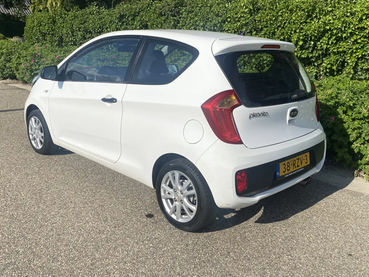 Kia Picanto 1.0 CVVT Airco Nieuwe Apk Wit - 2