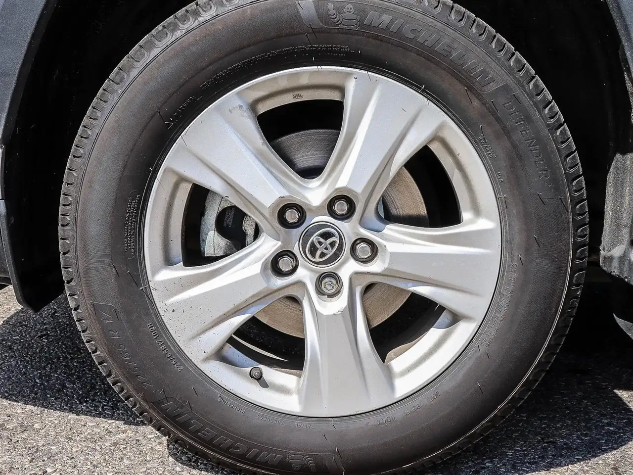 Toyota RAV 4 снимка Toyota RAV 4