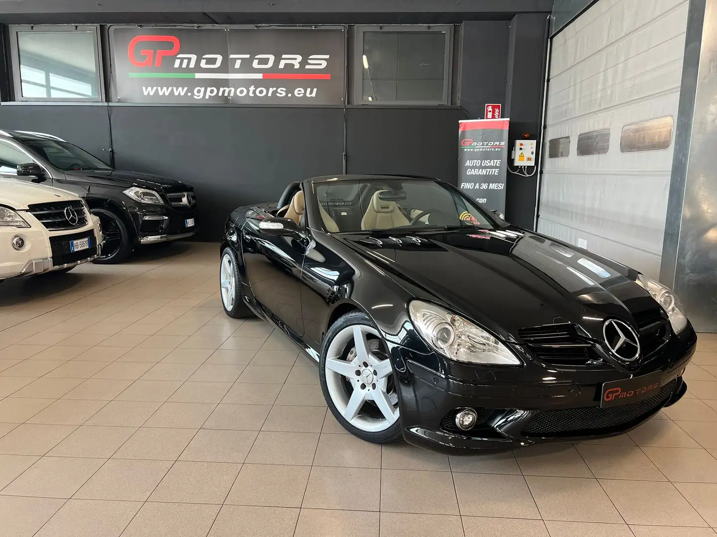 Mercedes-Benz SLK 350 V6 272CV  RISERVATA SIG DENNIS! Schwarz - 1