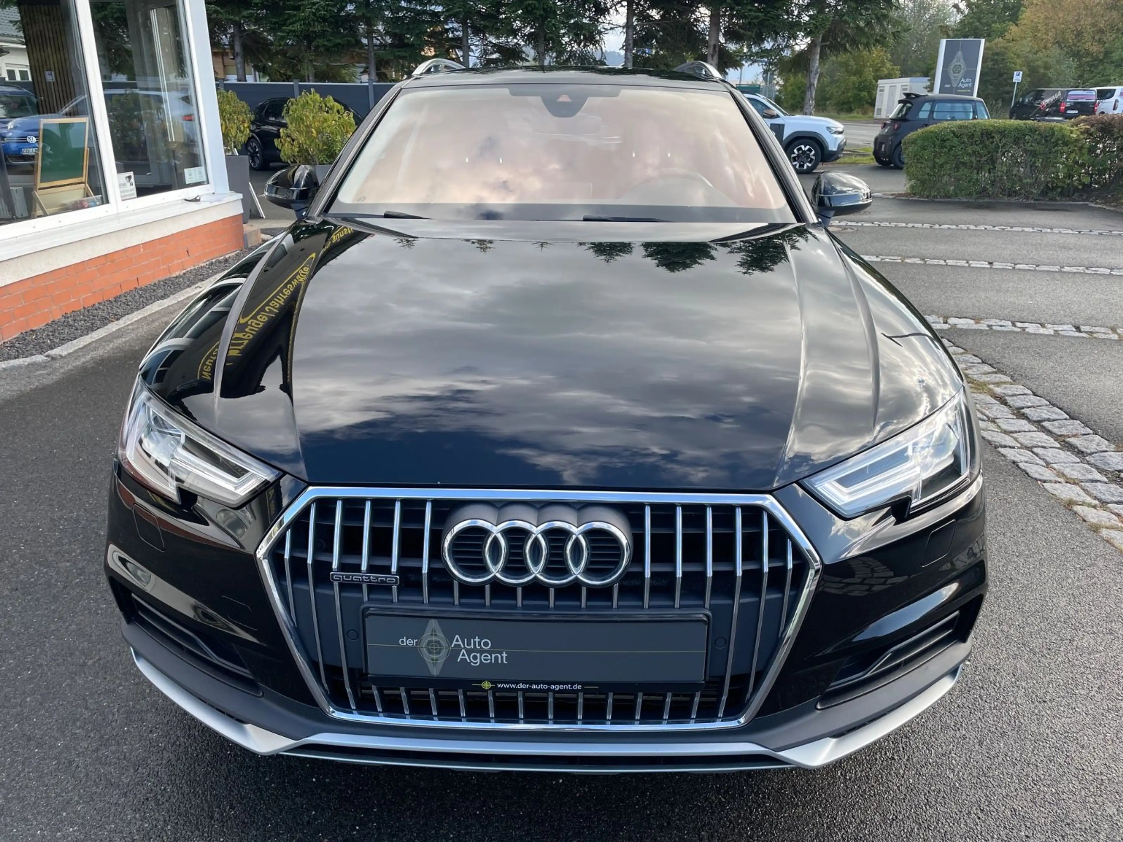 Audi A4 allroad quattro 45 TFSI/AHK/Kamera/199€mtl. — photo 8