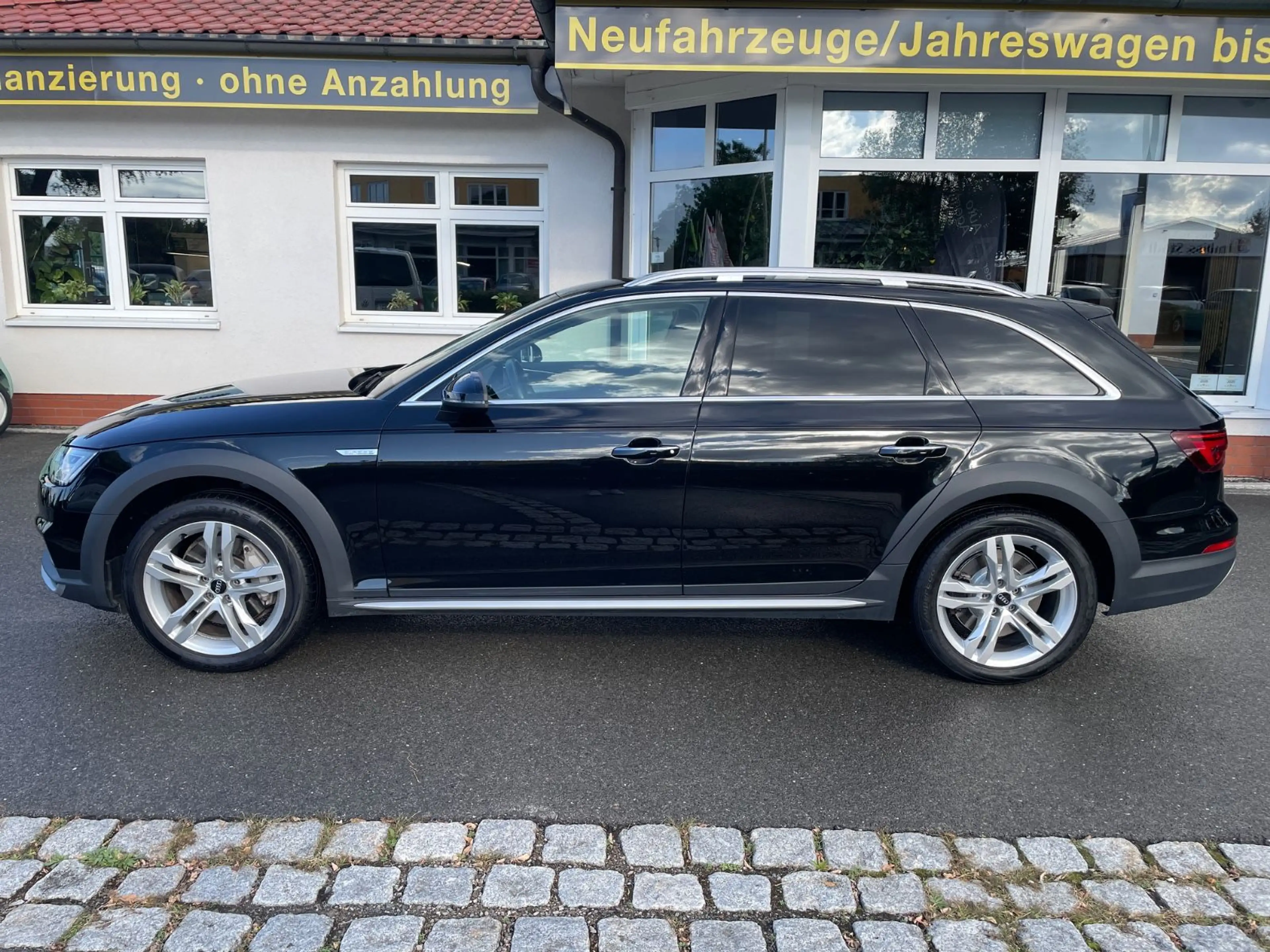 Audi A4 allroad quattro 45 TFSI/AHK/Kamera/199€mtl. — photo 2