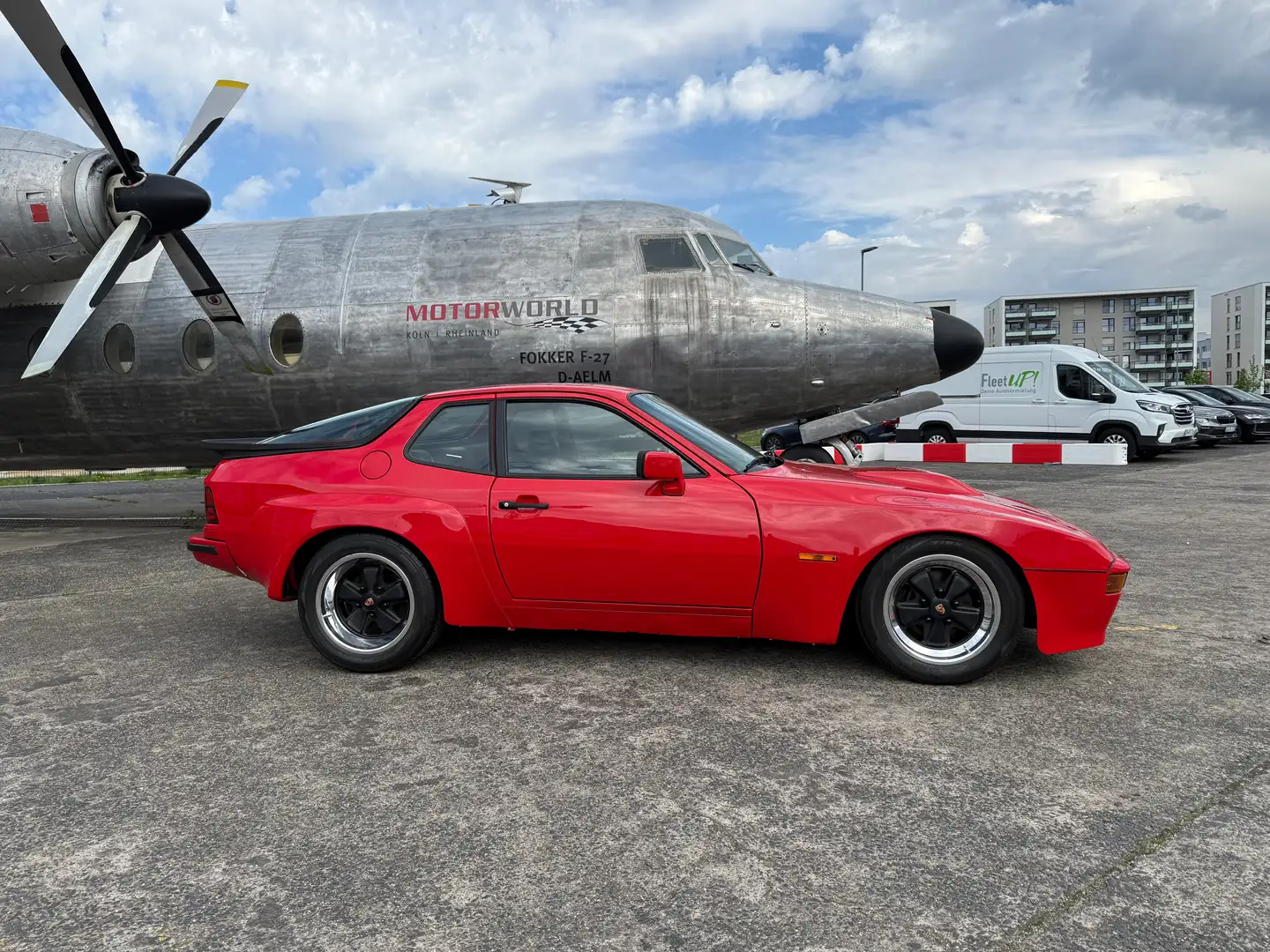 Porsche 924 Carrera GT | Nr. 168 / 400 Roşu - 2