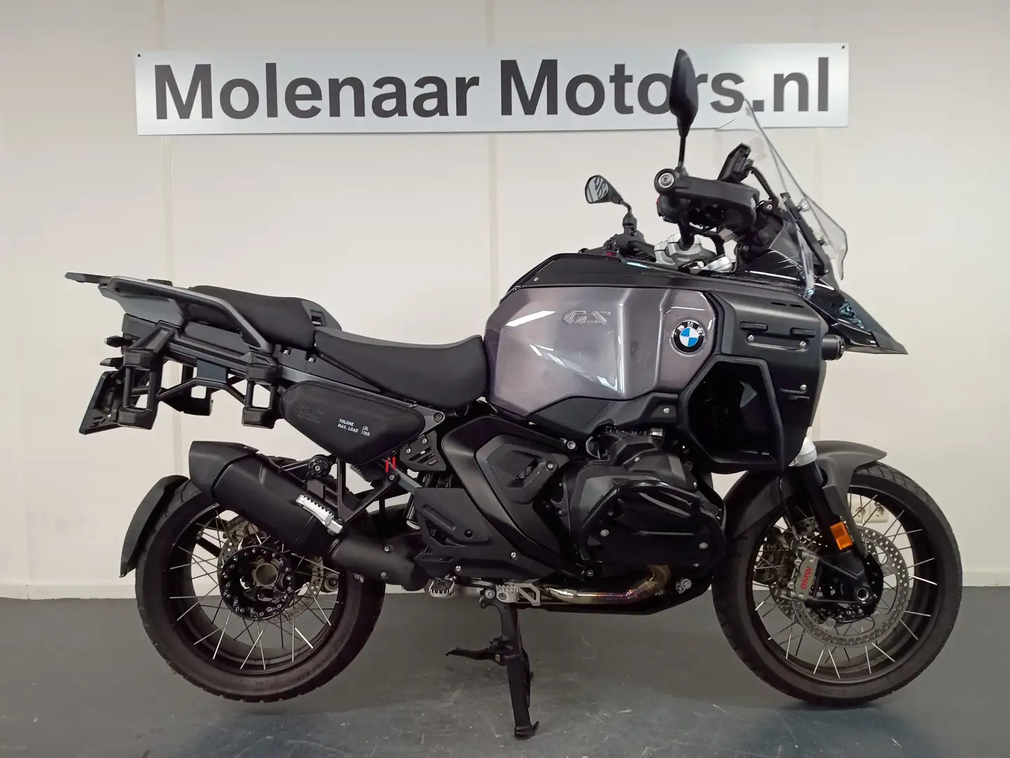BMW R 1300 GS Adventure Zwart - 1