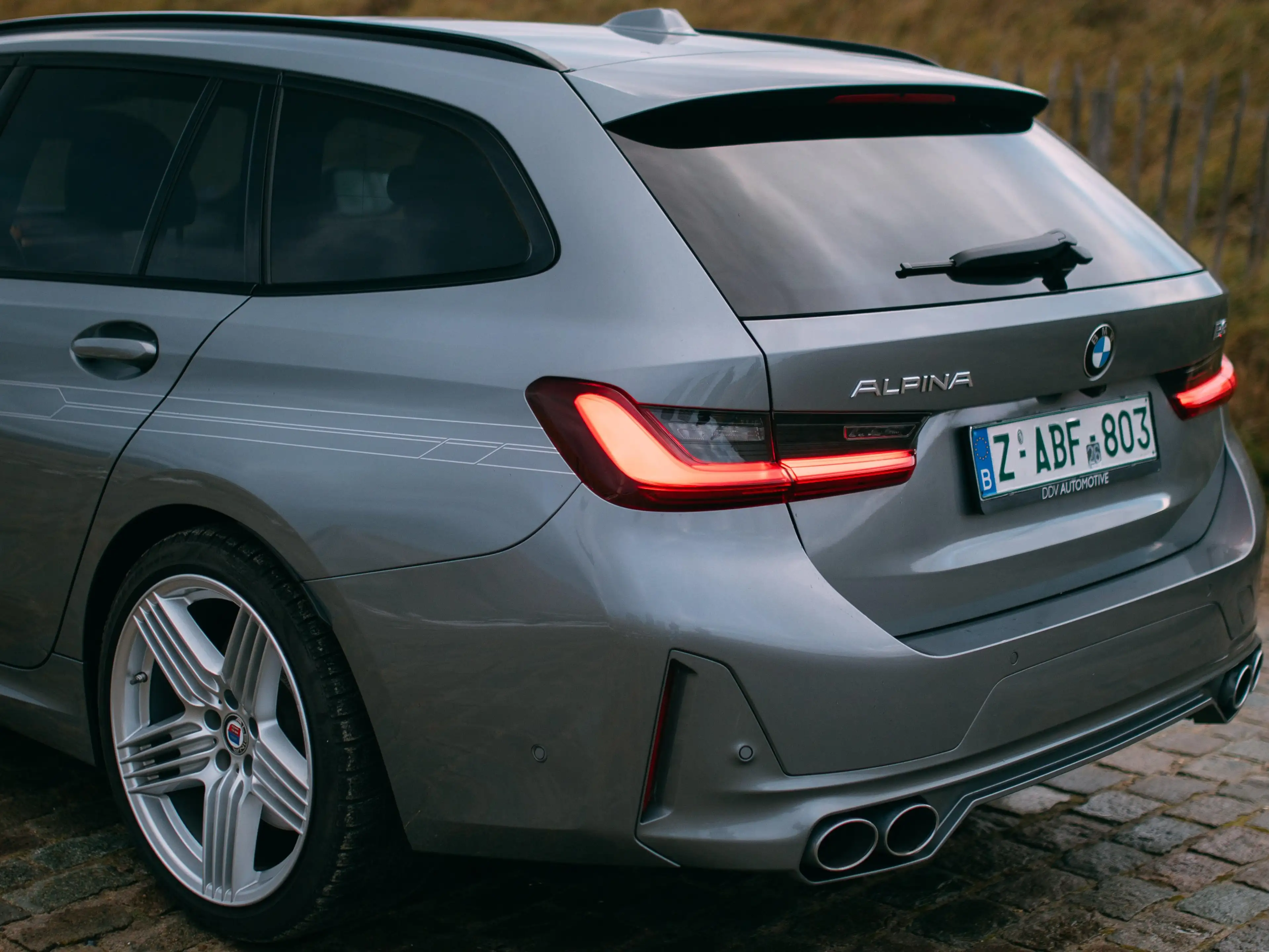 Alpina B3 B3 Touring Biturbo Switch-Tronic Allrad — photo 8