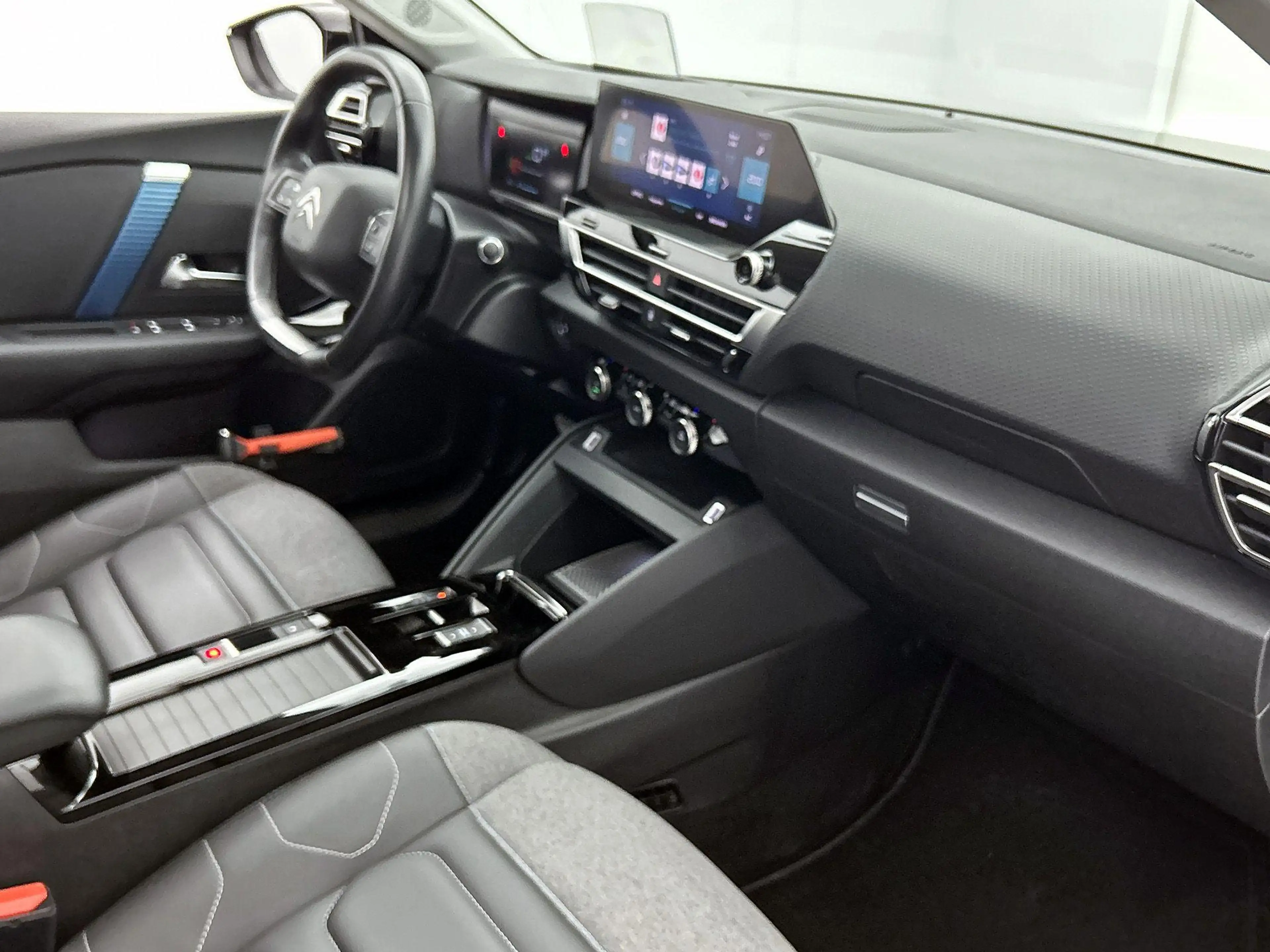 Citroen E-C4 Electric 136pk Shine 50 kWh Automaat | Accu 94% | Trekhaak — photo 12
