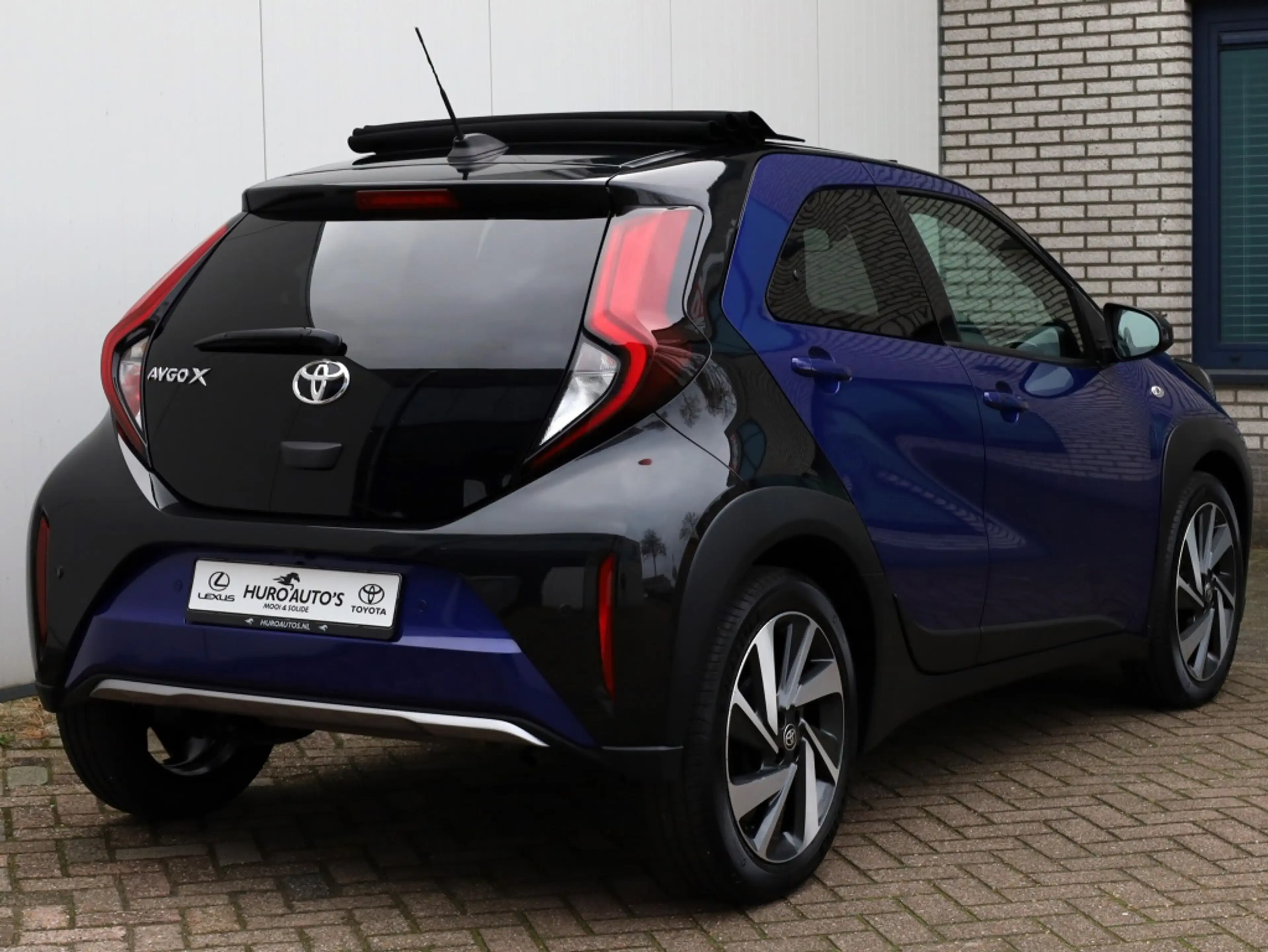 Toyota Aygo X 1.0 VVT-i MT Premium | Cabrio | JBL | Stoelverwarm — photo 36