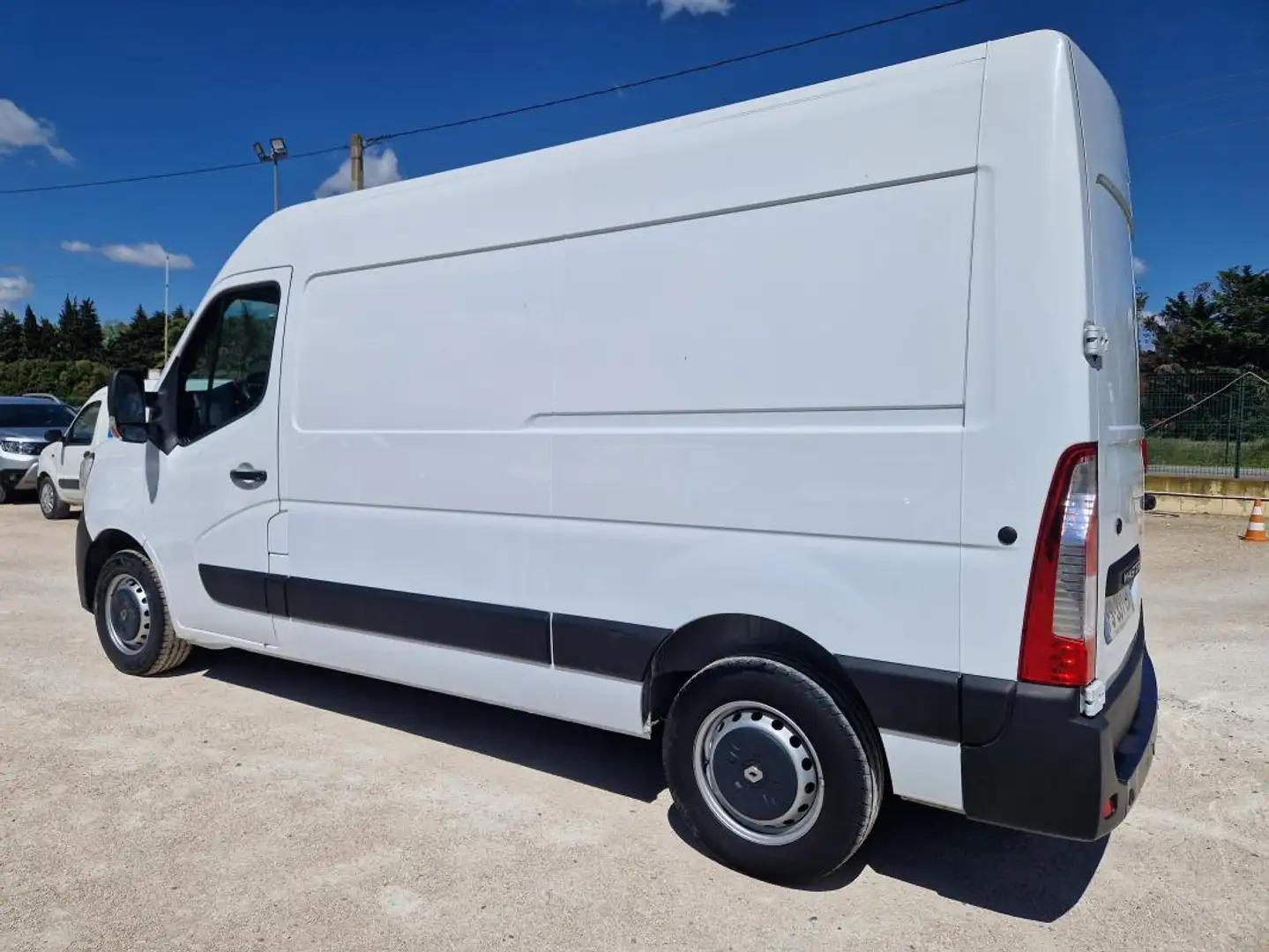 Renault Master L2H2 3.5T DCI 135 CV GRAND CONFORT Blanc - 2