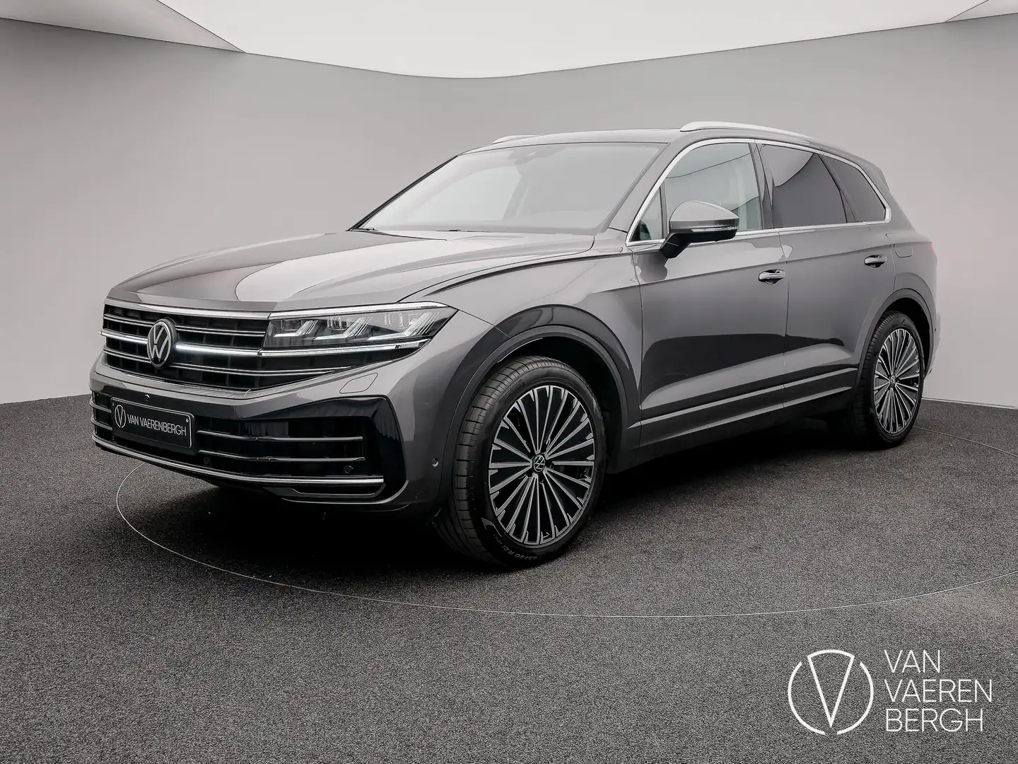 Volkswagen Touareg 3.0 TFSI V6 eHybrid Elegance Siyah - 1