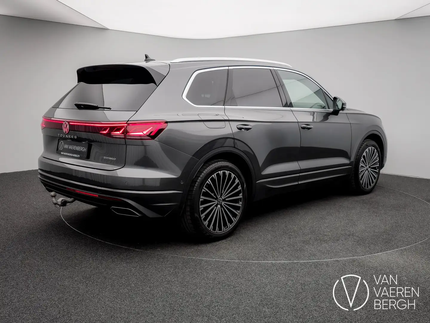 Volkswagen Touareg 3.0 TFSI V6 eHybrid Elegance Siyah - 2