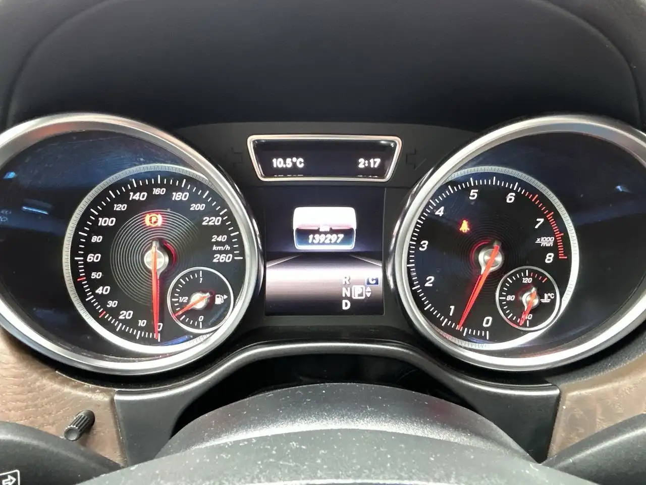 Mercedes-Benz GLS снимка Mercedes-Benz GLS