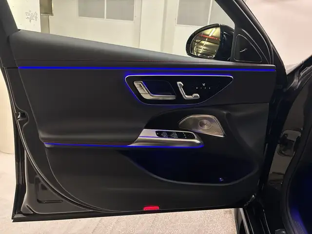 Mercedes-Benz E 53 AMG HYBRID 4MATIC+ Limousine LED PTS  Cam Ansicht 12
