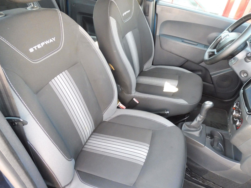 Dacia Dokker TCe 115 Stepway Celebration Ero 6 W — photo 9
