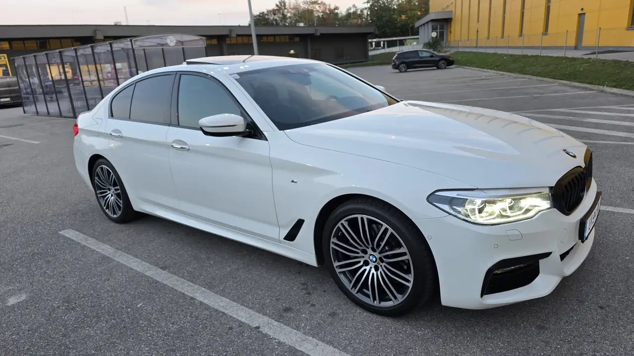 BMW 520