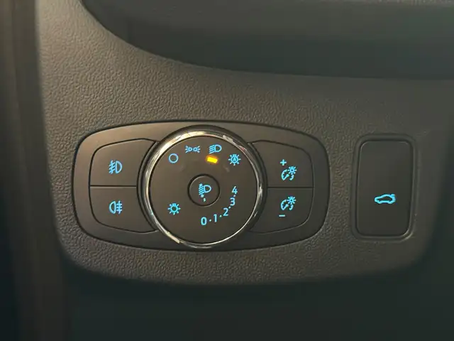 Ford Puma view 13