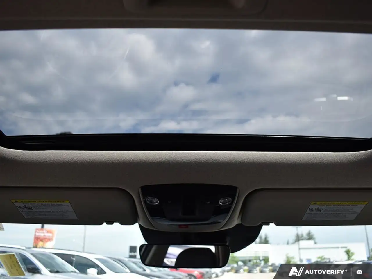 Kia Niro снимка Kia Niro