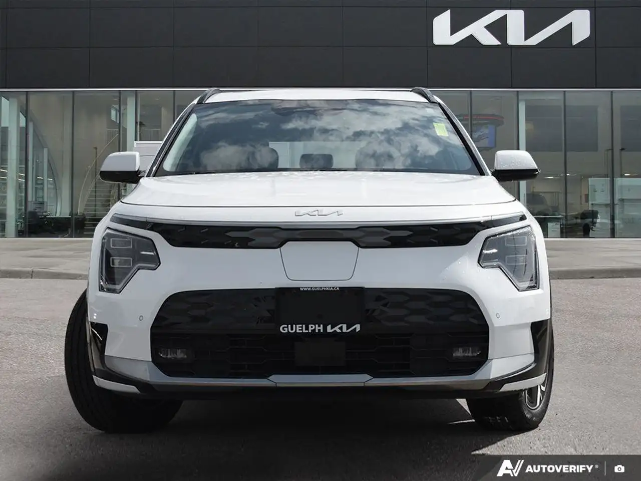 Kia Niro снимка Kia Niro