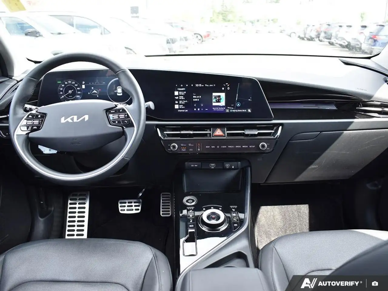 Kia Niro снимка Kia Niro
