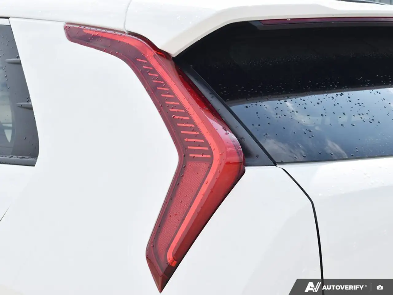 Kia Niro снимка Kia Niro