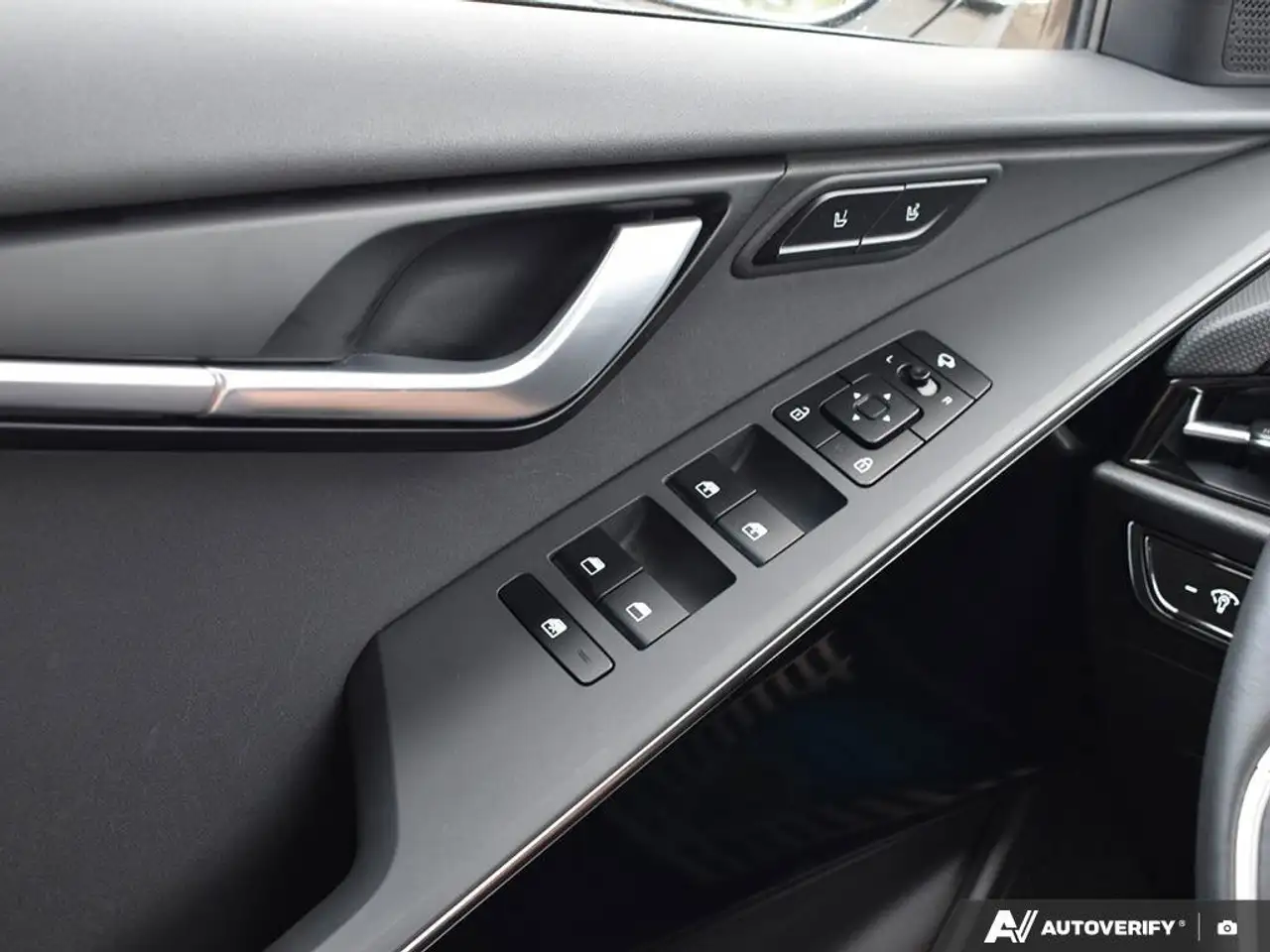 Kia Niro снимка Kia Niro