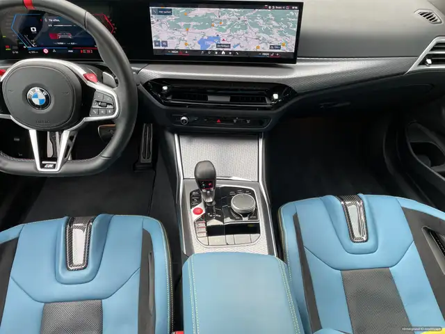 BMW M4 view 7