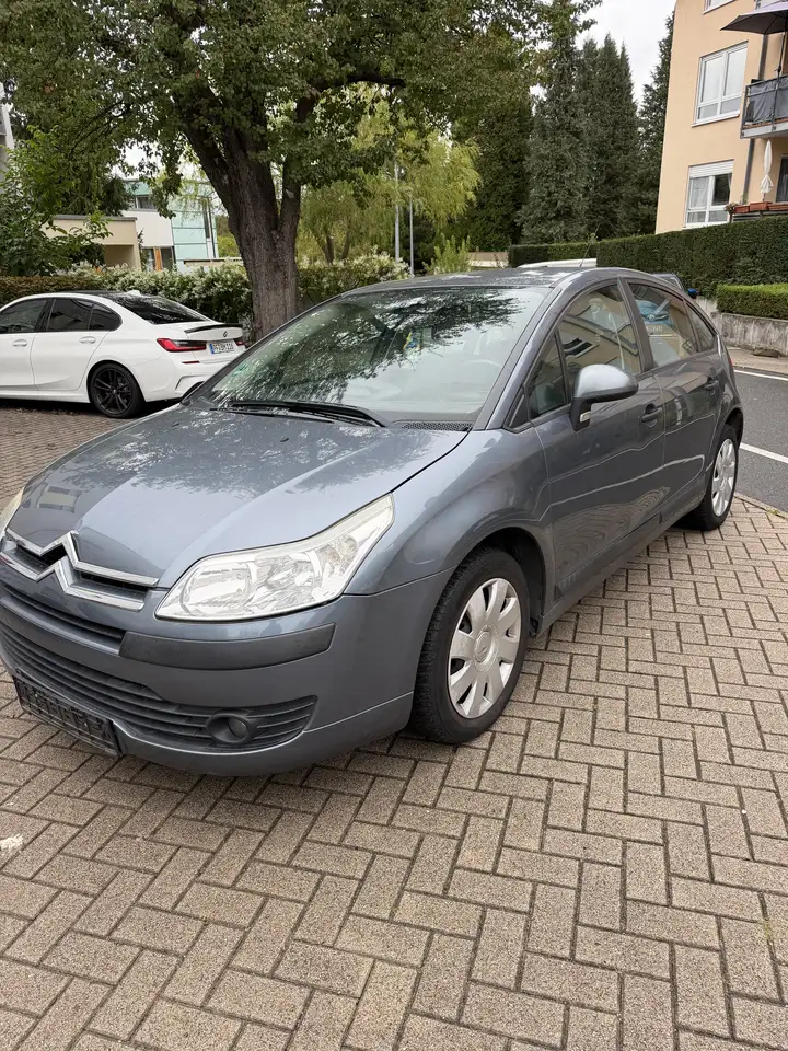 Citroën C4