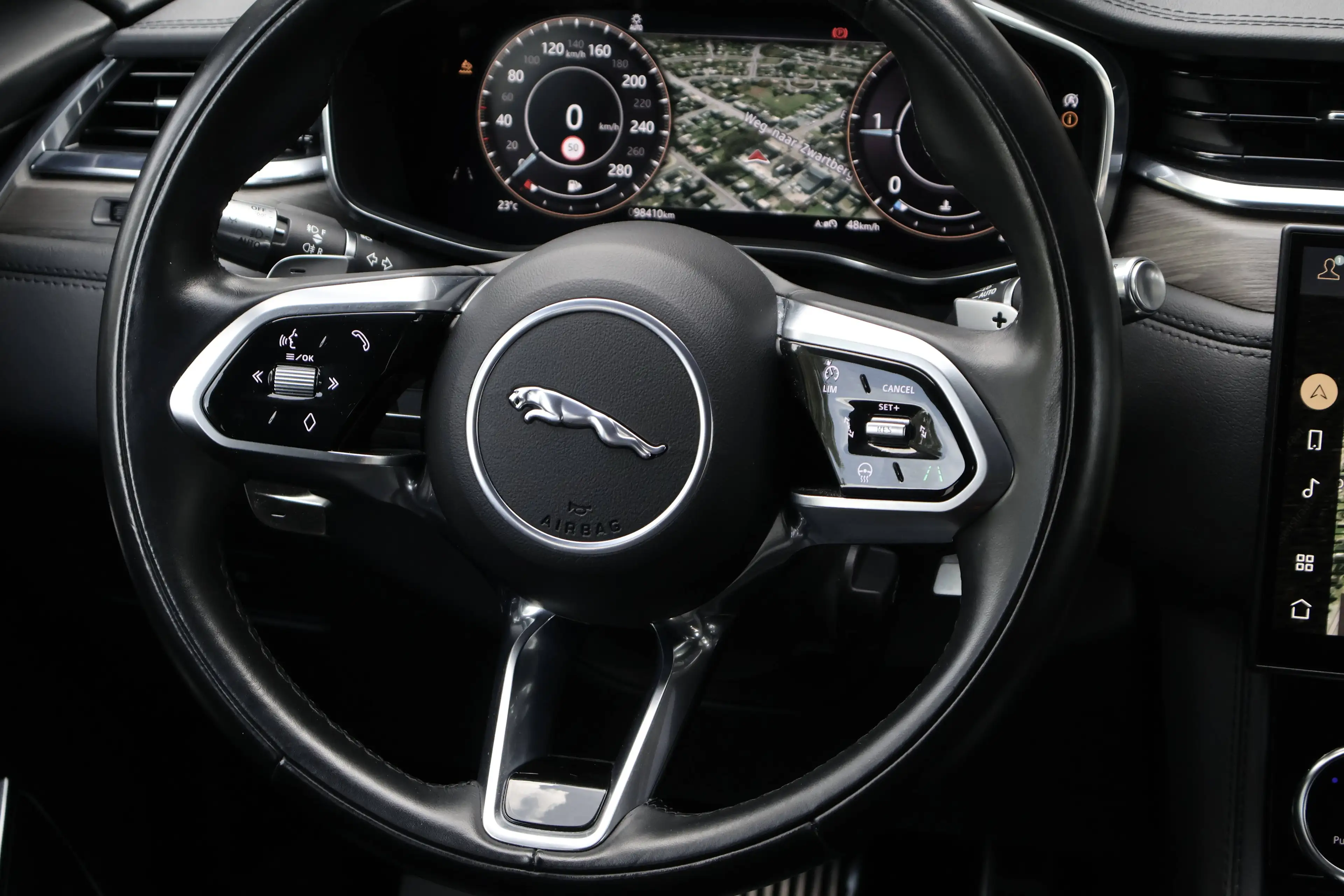 Jaguar F-Pace F-Pace 2.0 D MHEV AWD D200 360° DodeH ACC Garantie* — photo 10