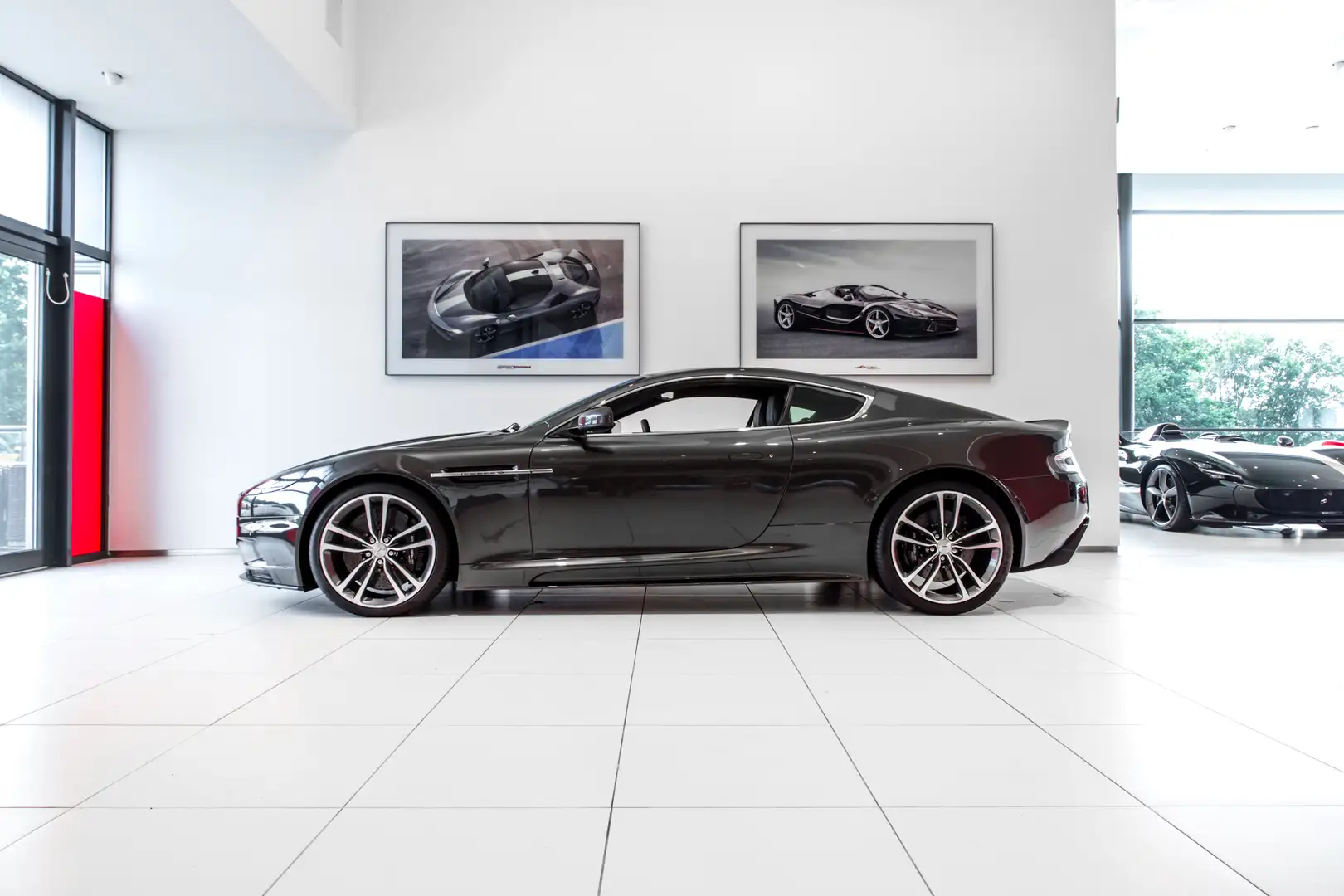 Aston Martin DBS 6.0 V12 ~Munsterhuis Sportscars~ Gris - 1