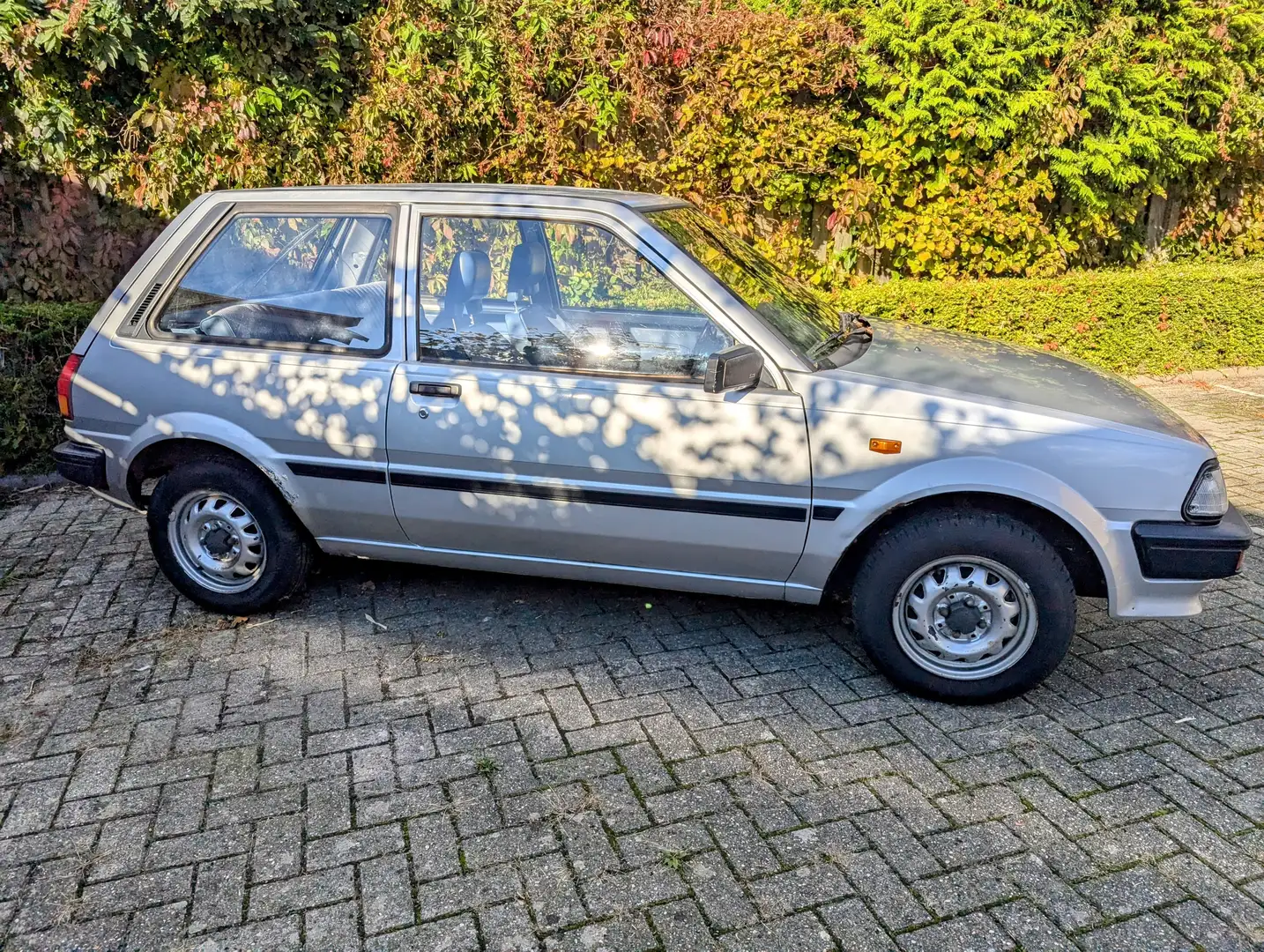 Toyota Starlet 1.0 XL Argent - 2