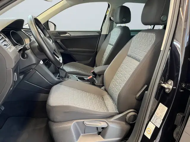 Volkswagen Tiguan view 7