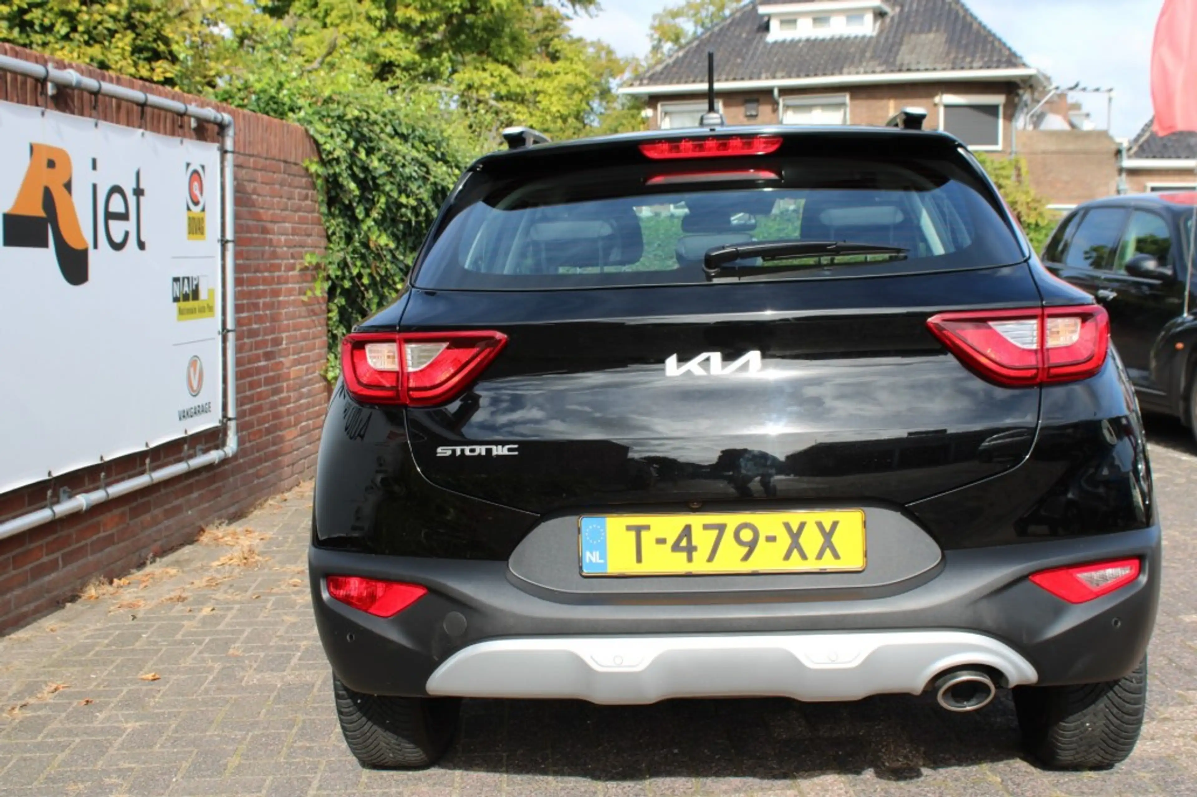 Kia Stonic 1.0 Turbo 120 pk Mild Hybrid Dynamic Line /camera/ — photo 10