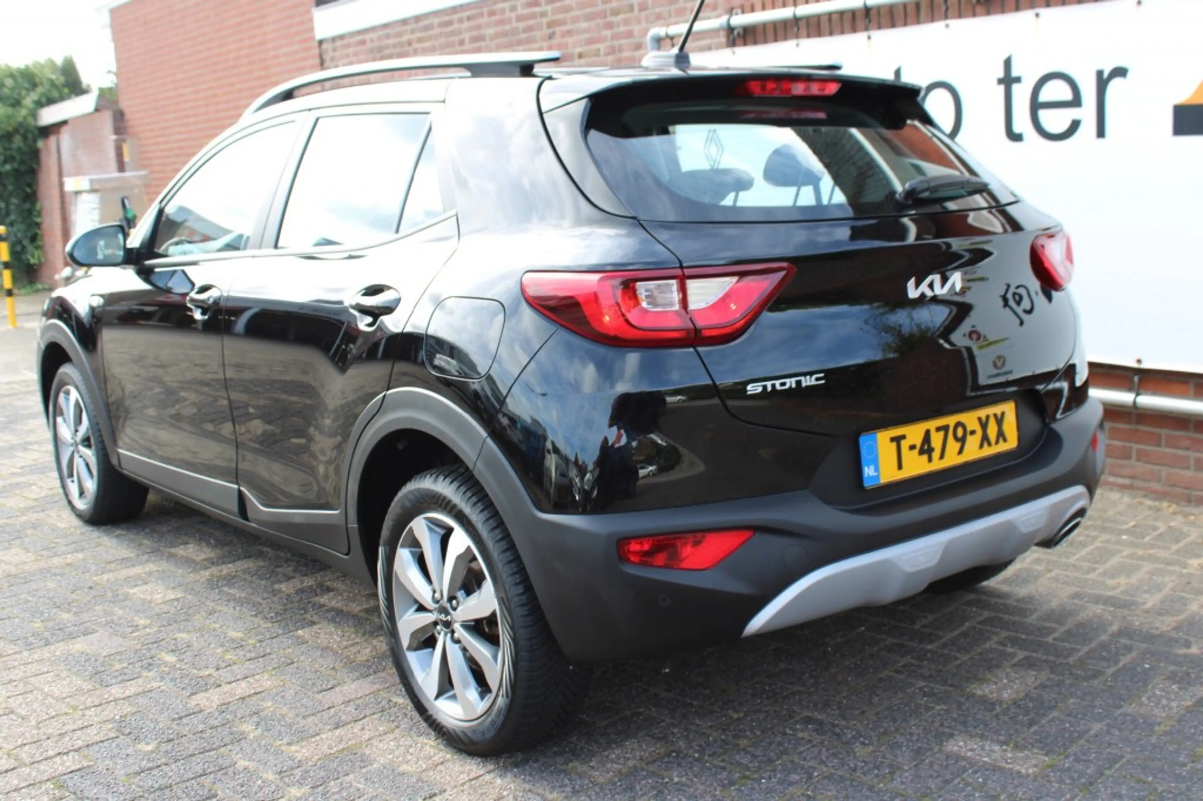 Kia Stonic 1.0 Turbo 120 pk Mild Hybrid Dynamic Line /camera/ — photo 5