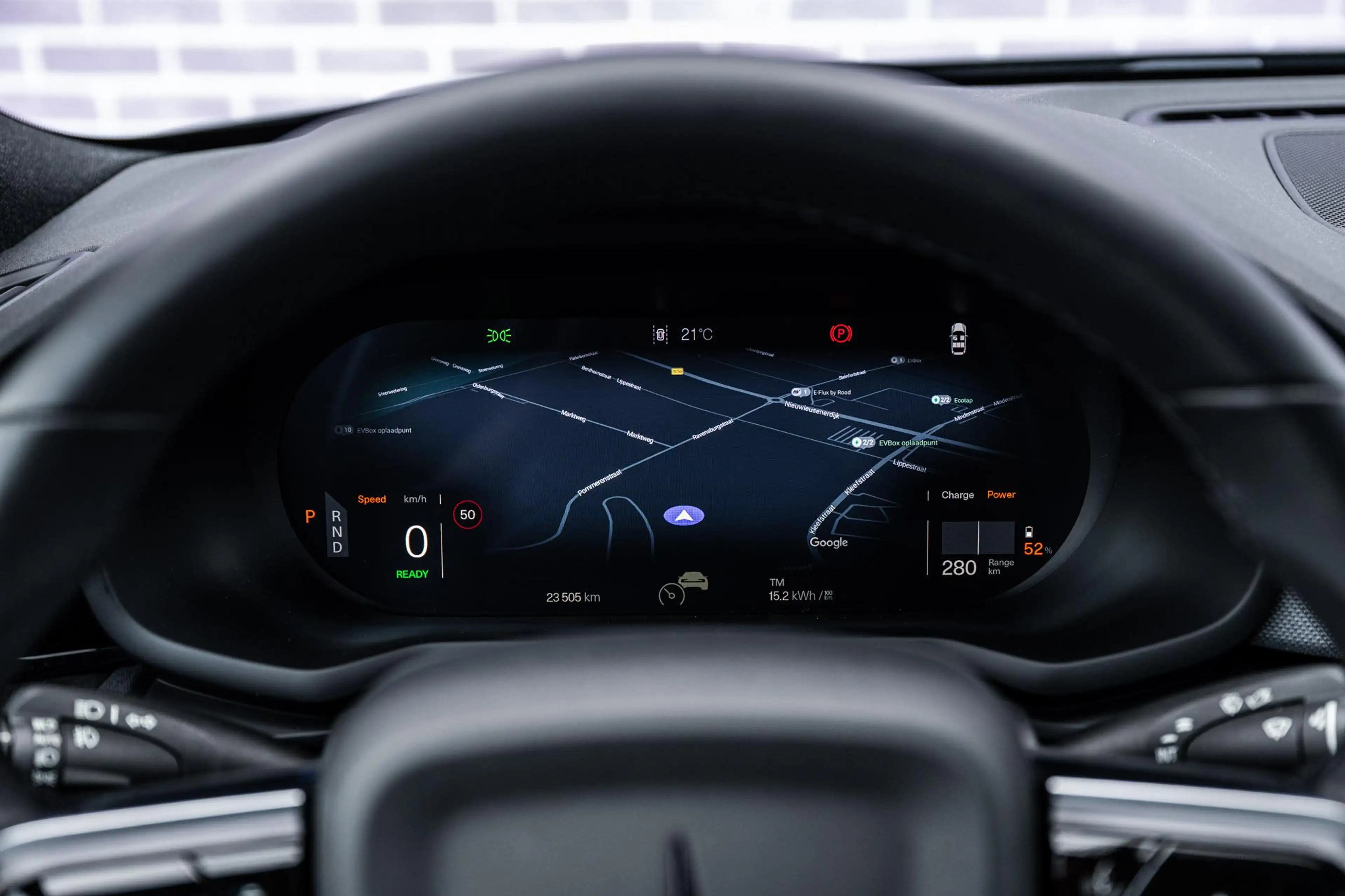 Polestar 2 Long Range Single Motor Plus 82 kWh — photo 13