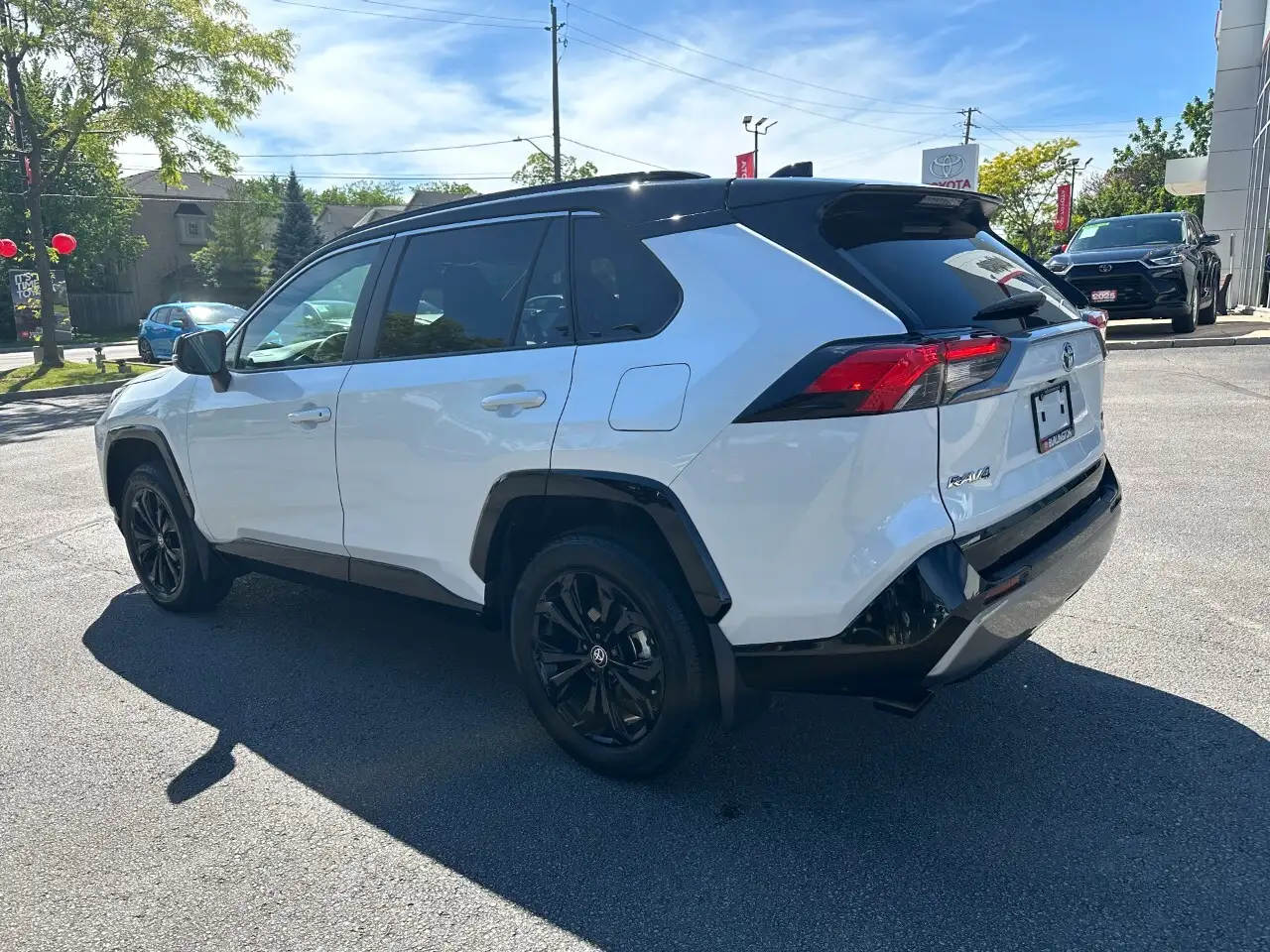 Toyota RAV 4 снимка Toyota RAV 4