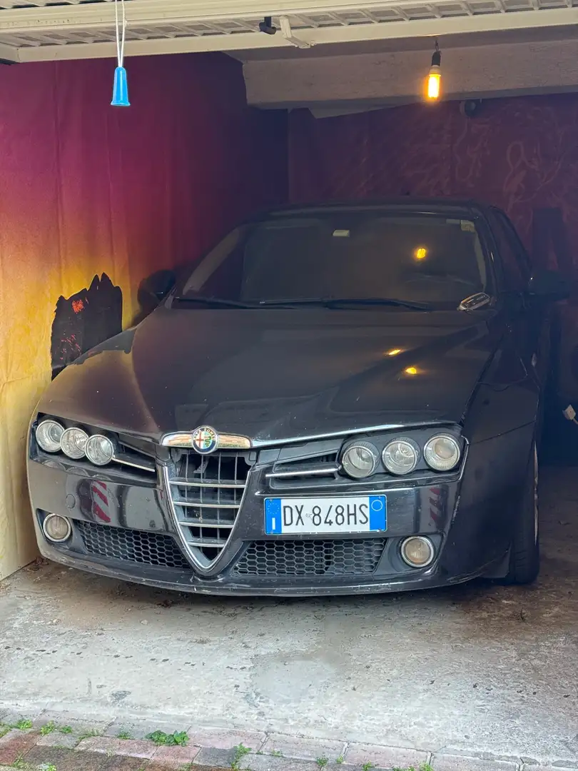 Alfa Romeo 159 SW 1.9 jtdm 16v Distinctive 150cv q-tronic - 1