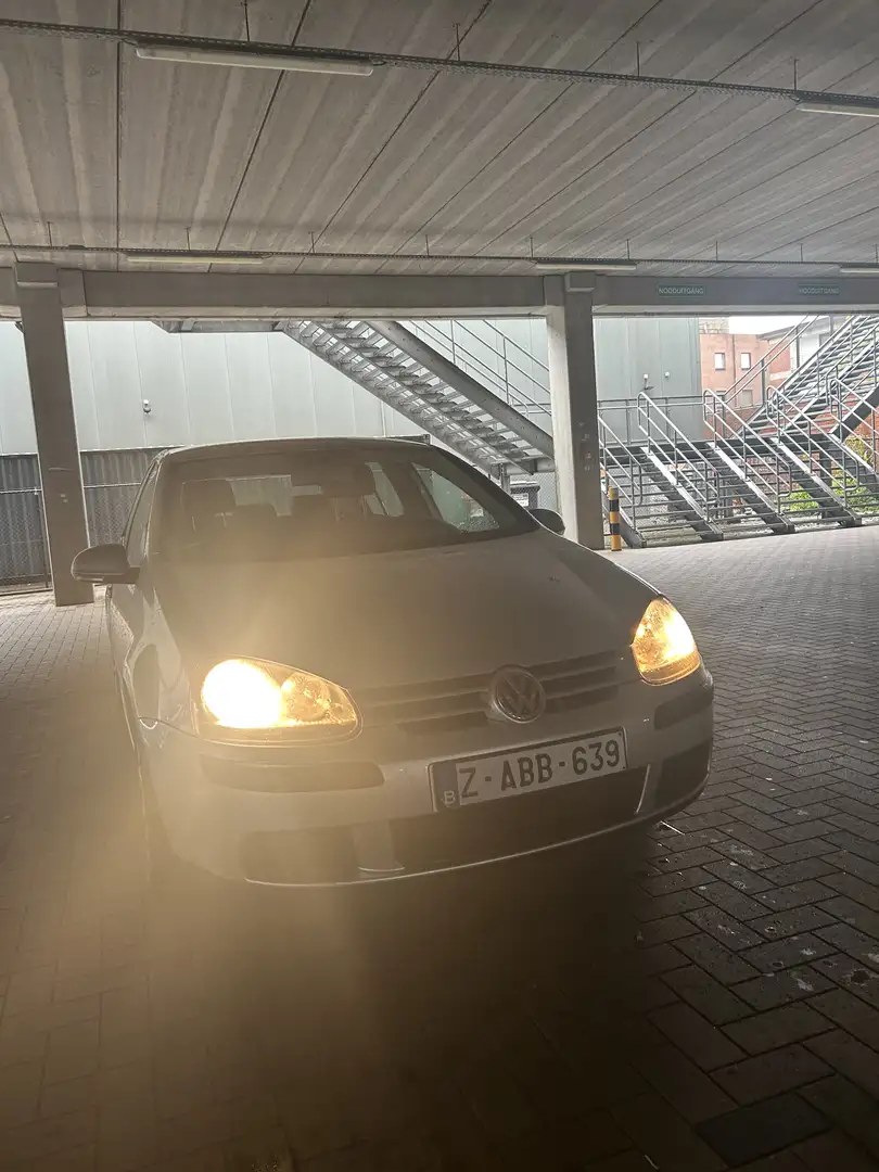 Volkswagen Golf 1.6 FSI Sportline Zilver - 2