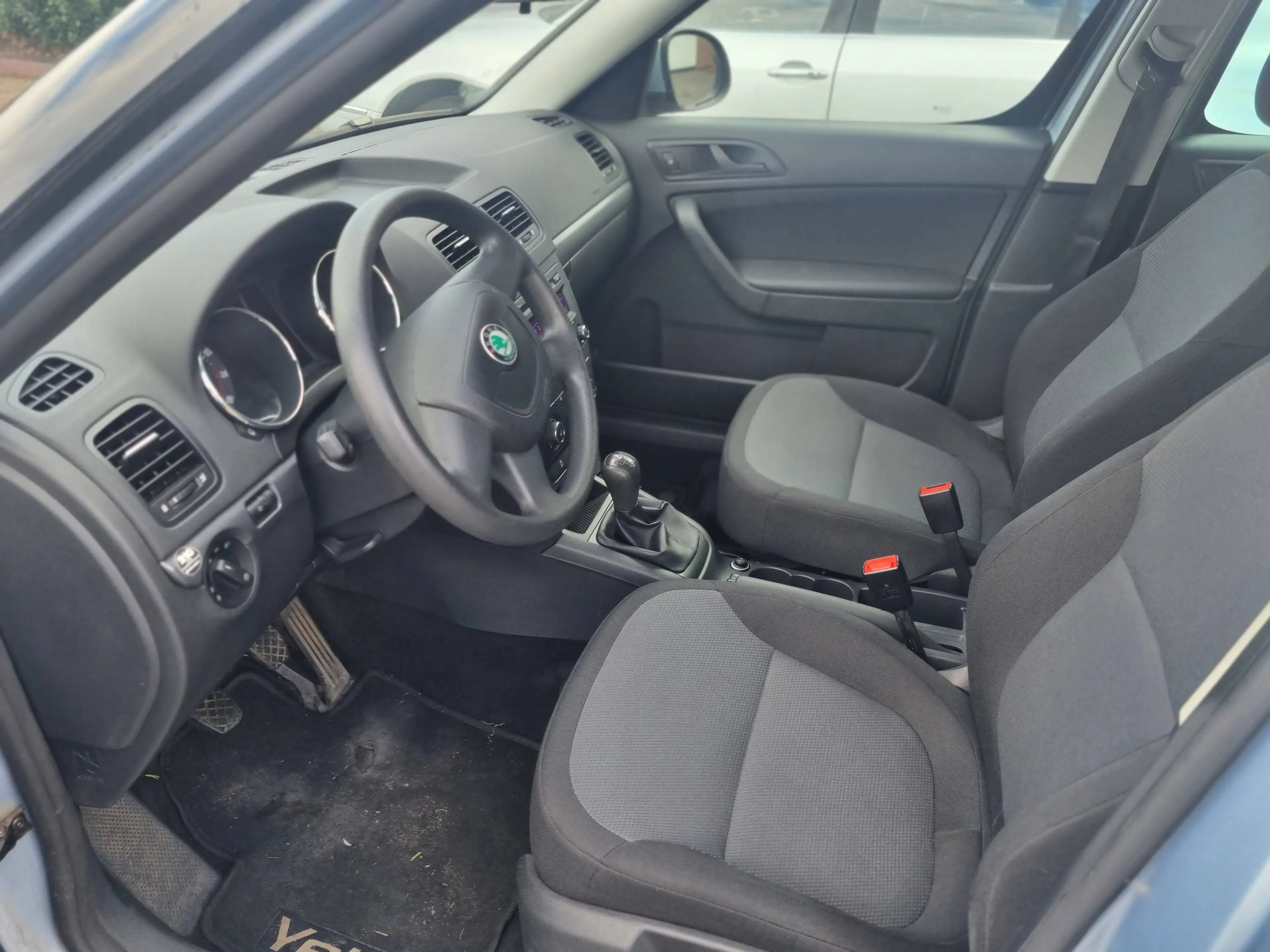 Skoda Yeti Yeti 1.4 TSI Active PLUS EDITION — photo 9
