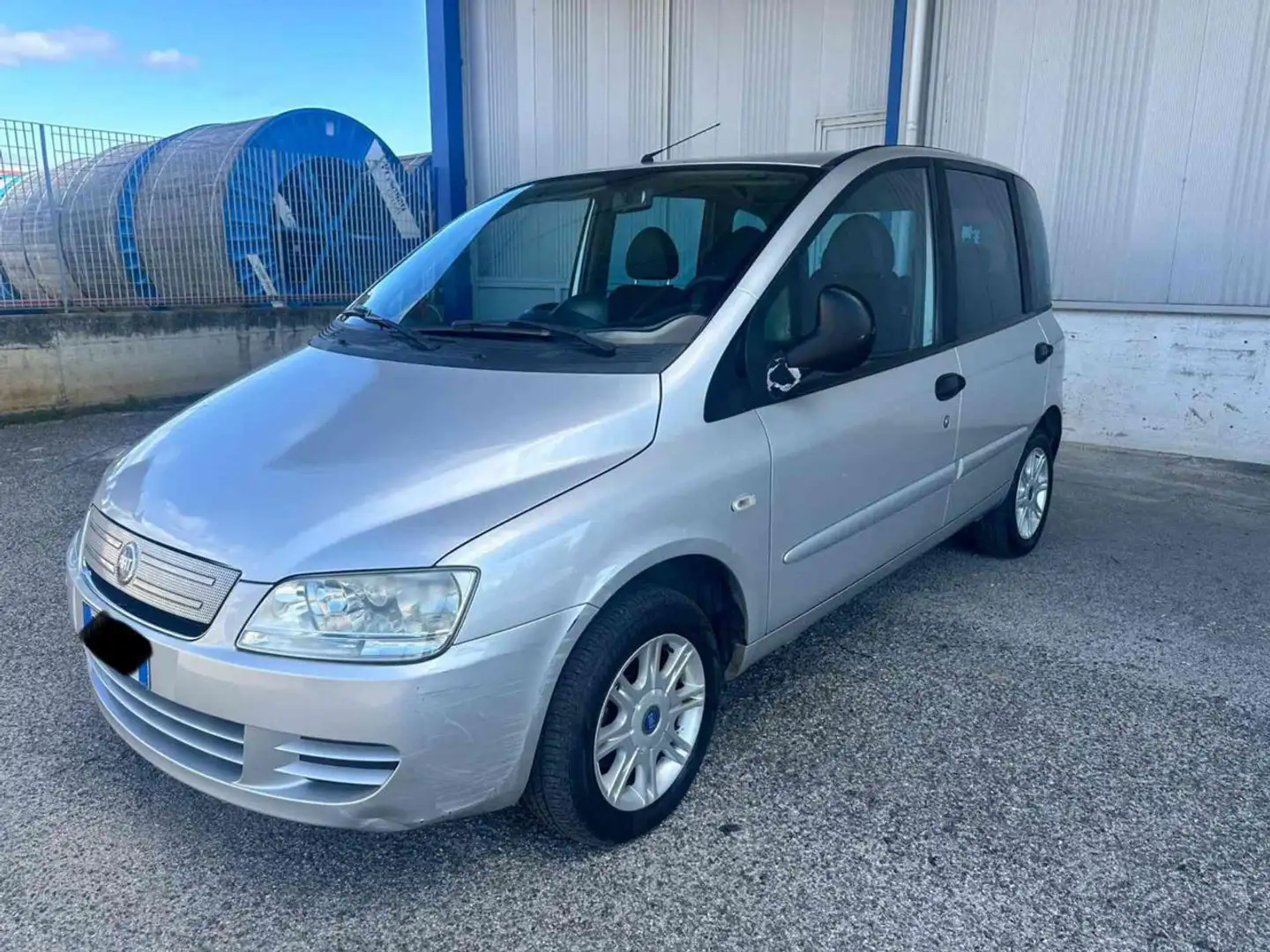Fiat Multipla 1.6 16V Natural Power Dynamic Plateado - 2