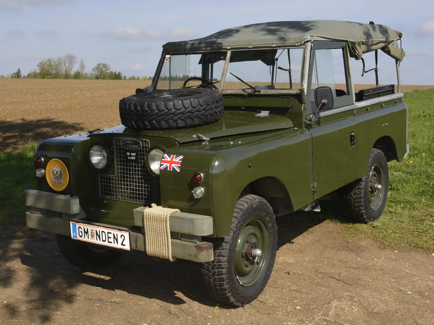 Land Rover Series serie 2A ex military Groen - 2