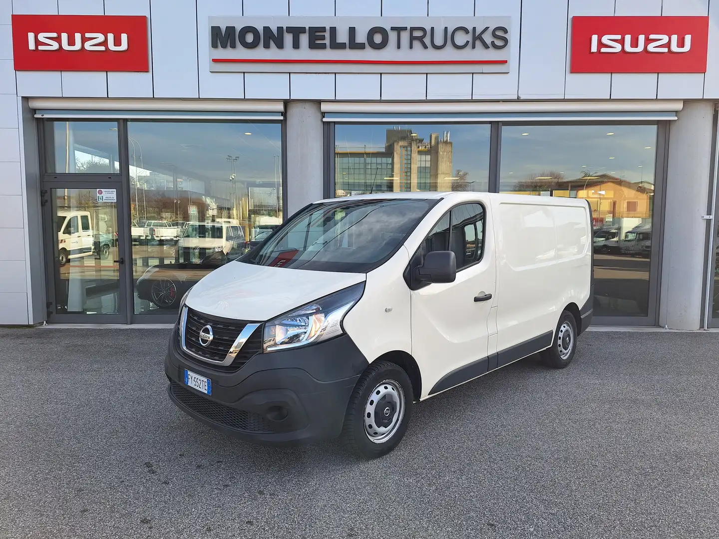 Nissan NV300 1.6 dci 95cv L1H1 1034kg 2400x1660 mm H 1630mm Beige - 1