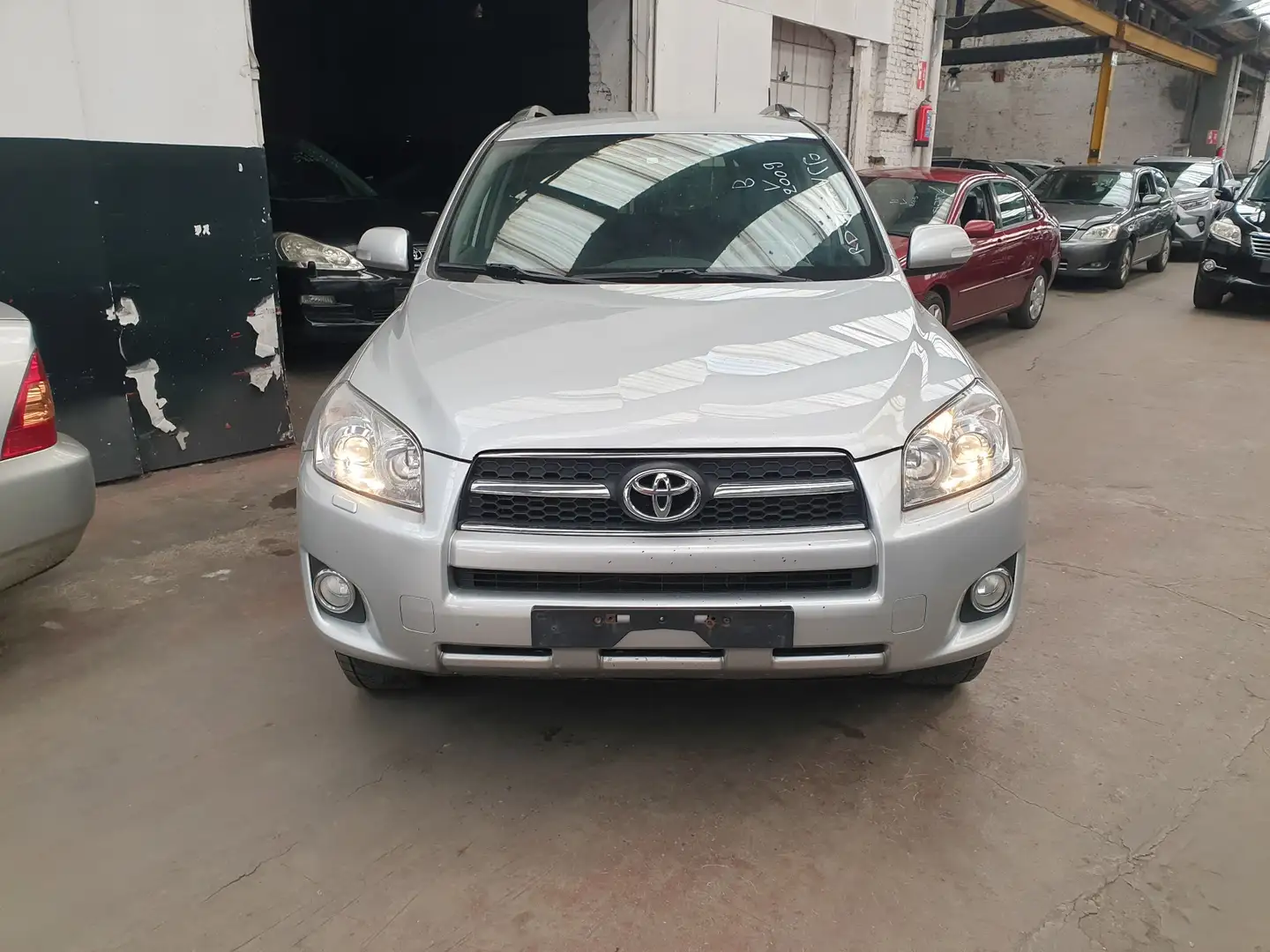 Toyota RAV 4 2.0i VVT-i 4x4 VX Gris - 2