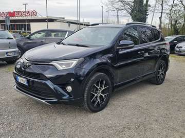 Rav4 2.0 d-4d Lounge 2wd mt