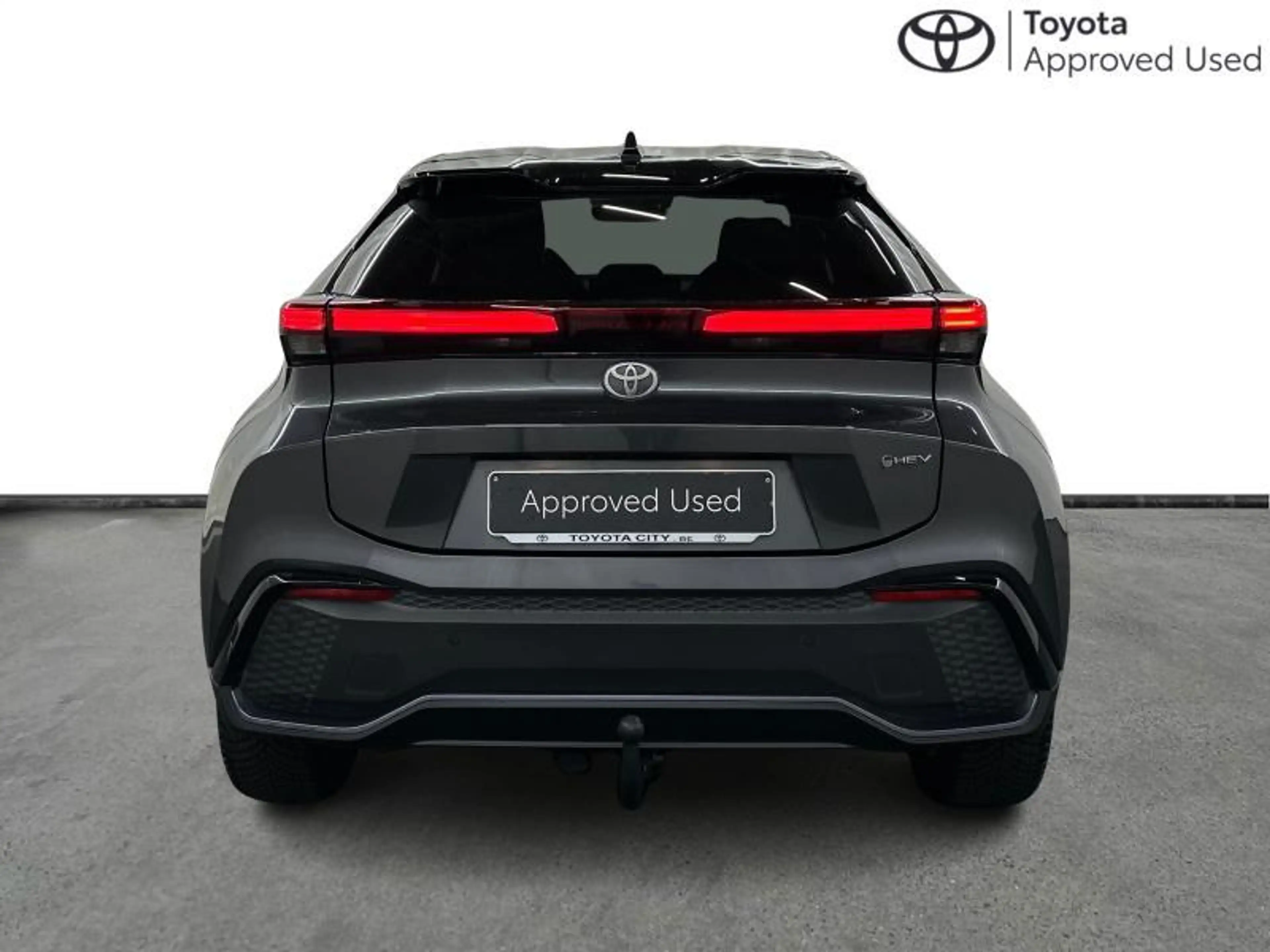 Toyota C-HR 2.0 HEV Premium | tow bar — photo 4