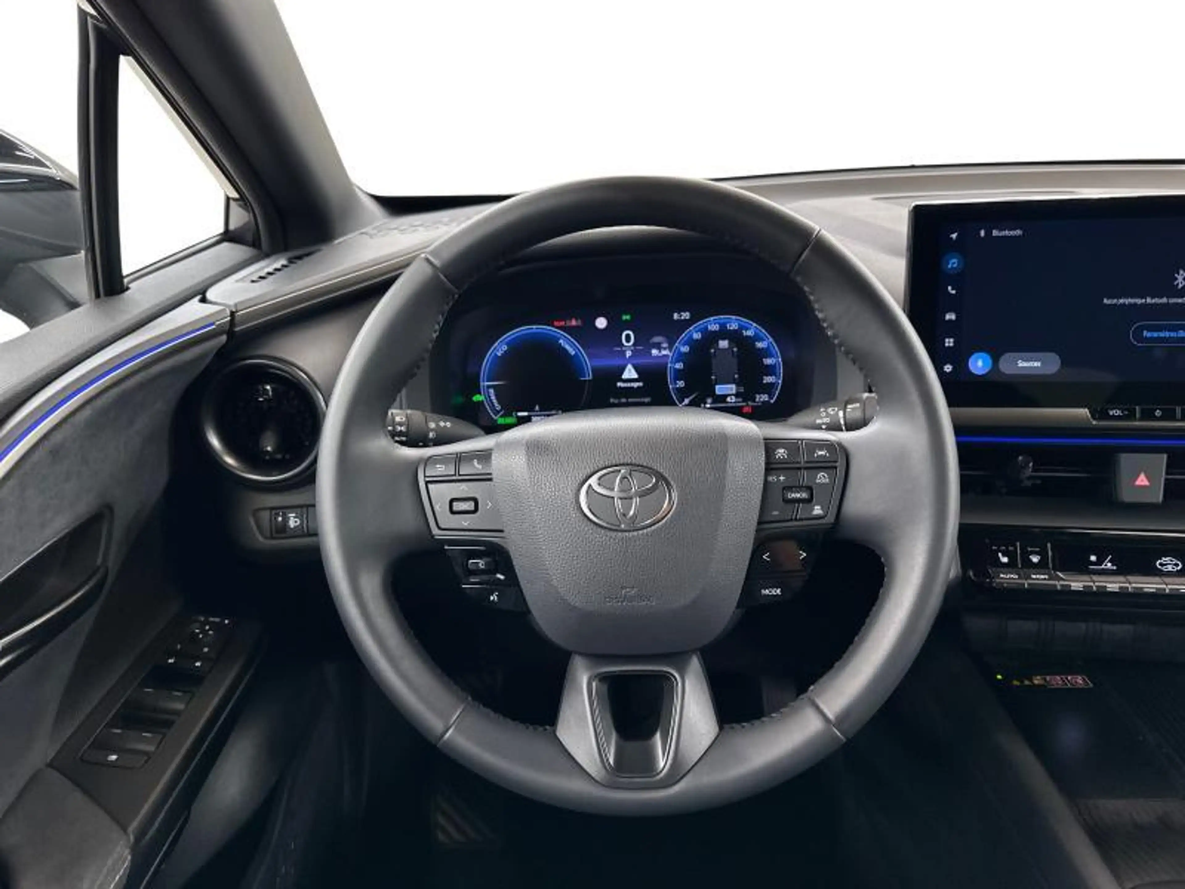 Toyota C-HR 2.0 HEV Premium | tow bar — photo 8