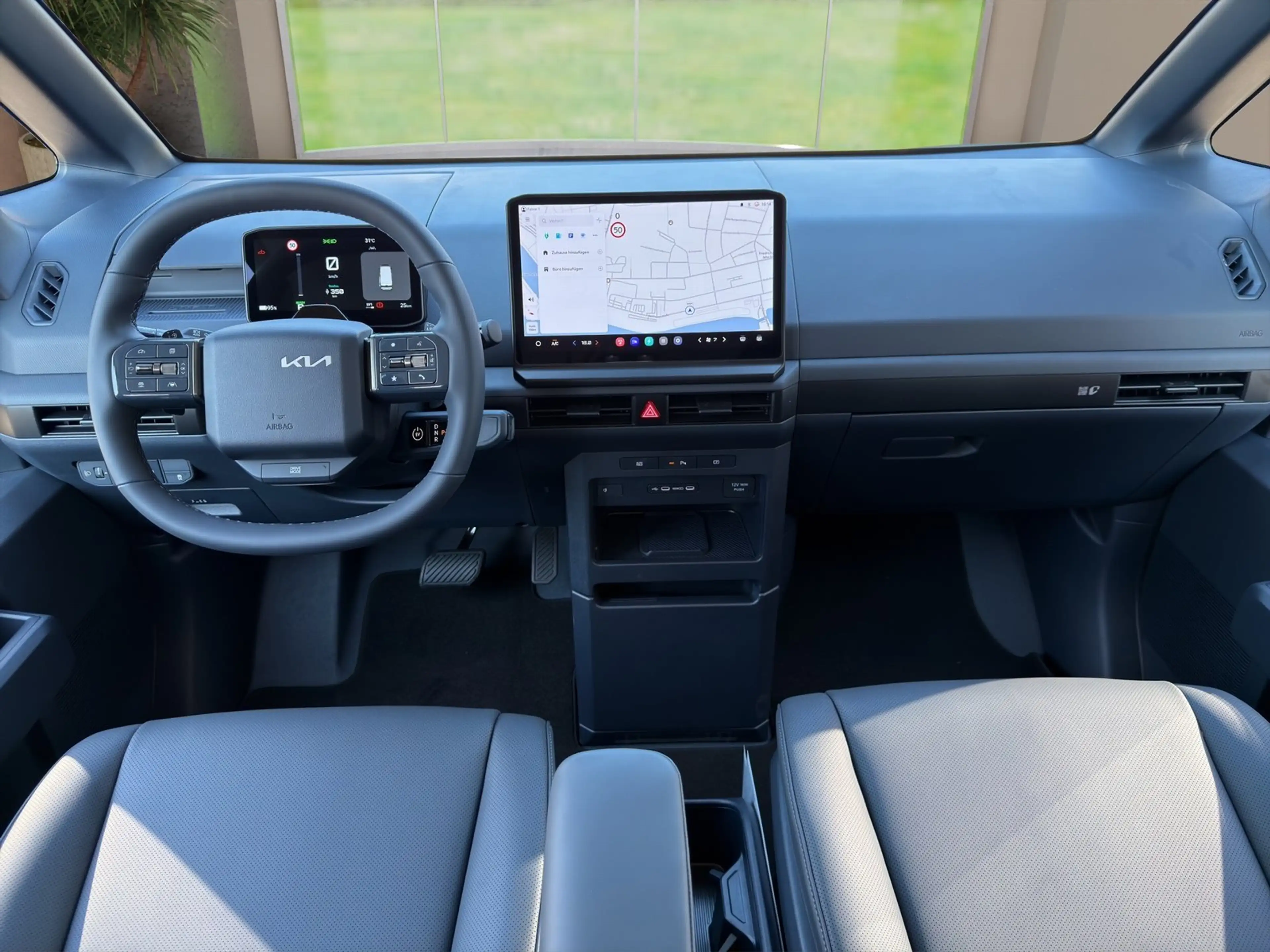 Kia PV5 Passenger 71,2 kWh Elite WP LM — photo 14